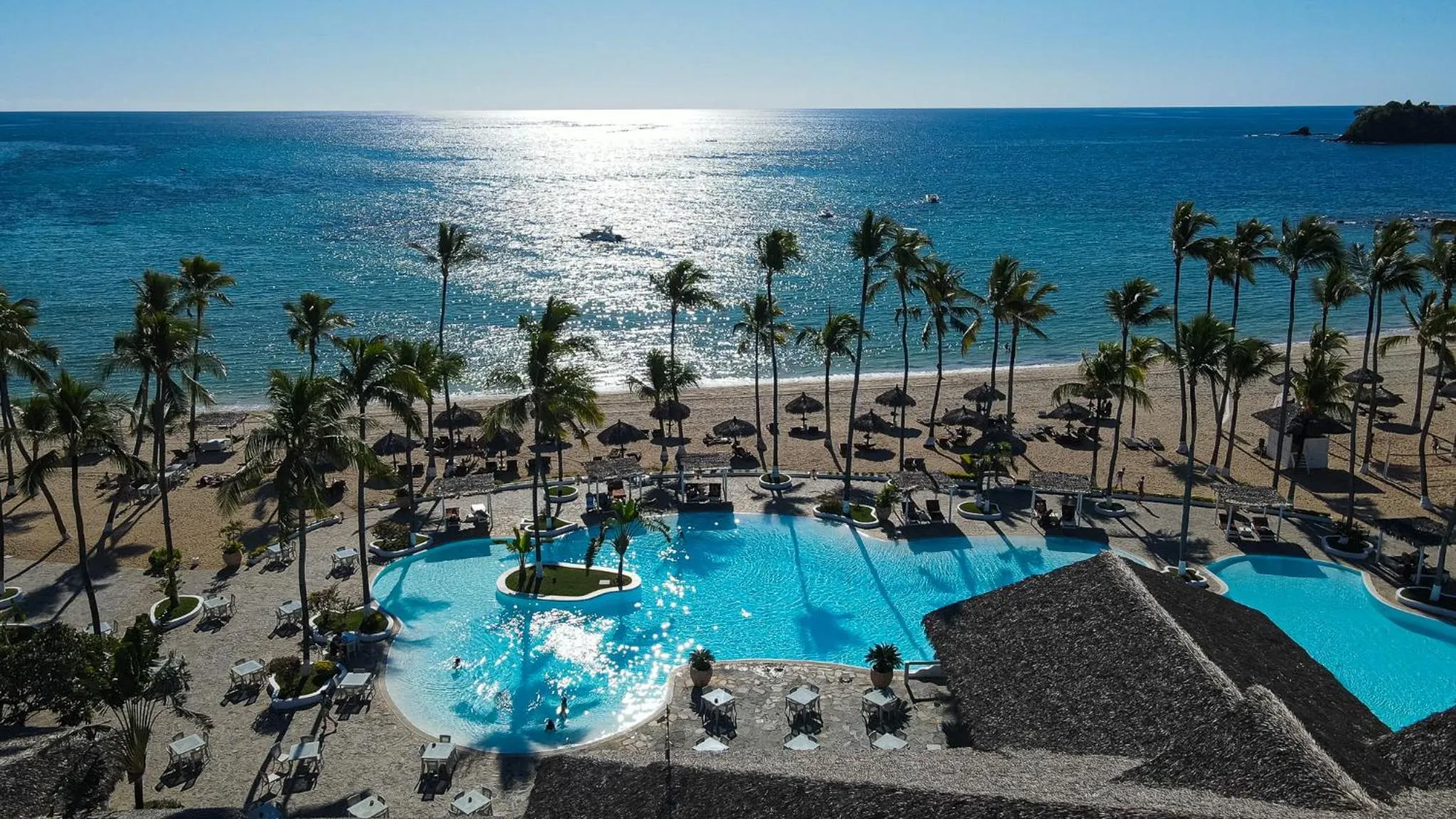 Swimming pool in VOI Andilana Beach Resort