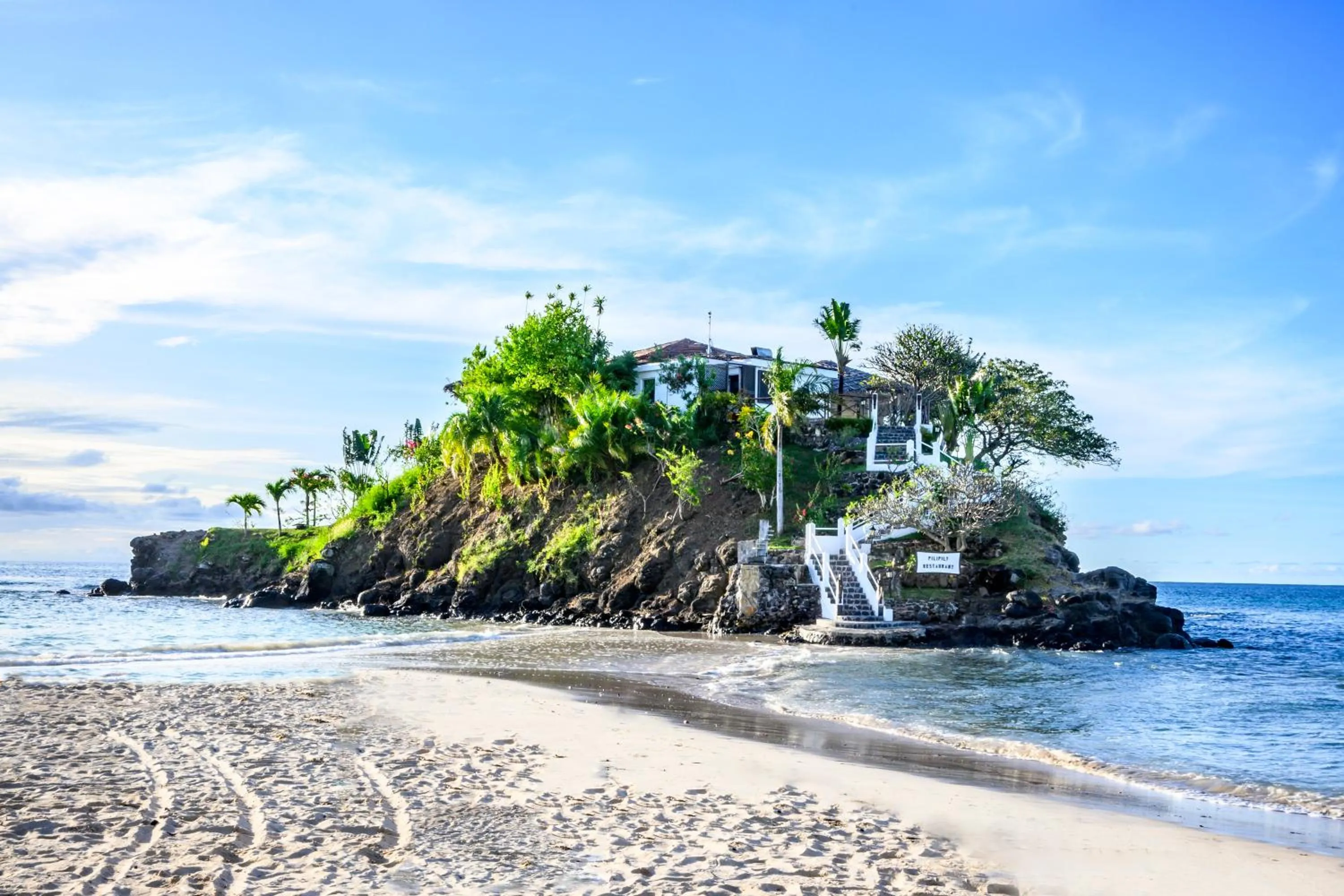 Restaurant/places to eat in VOI Andilana Beach Resort