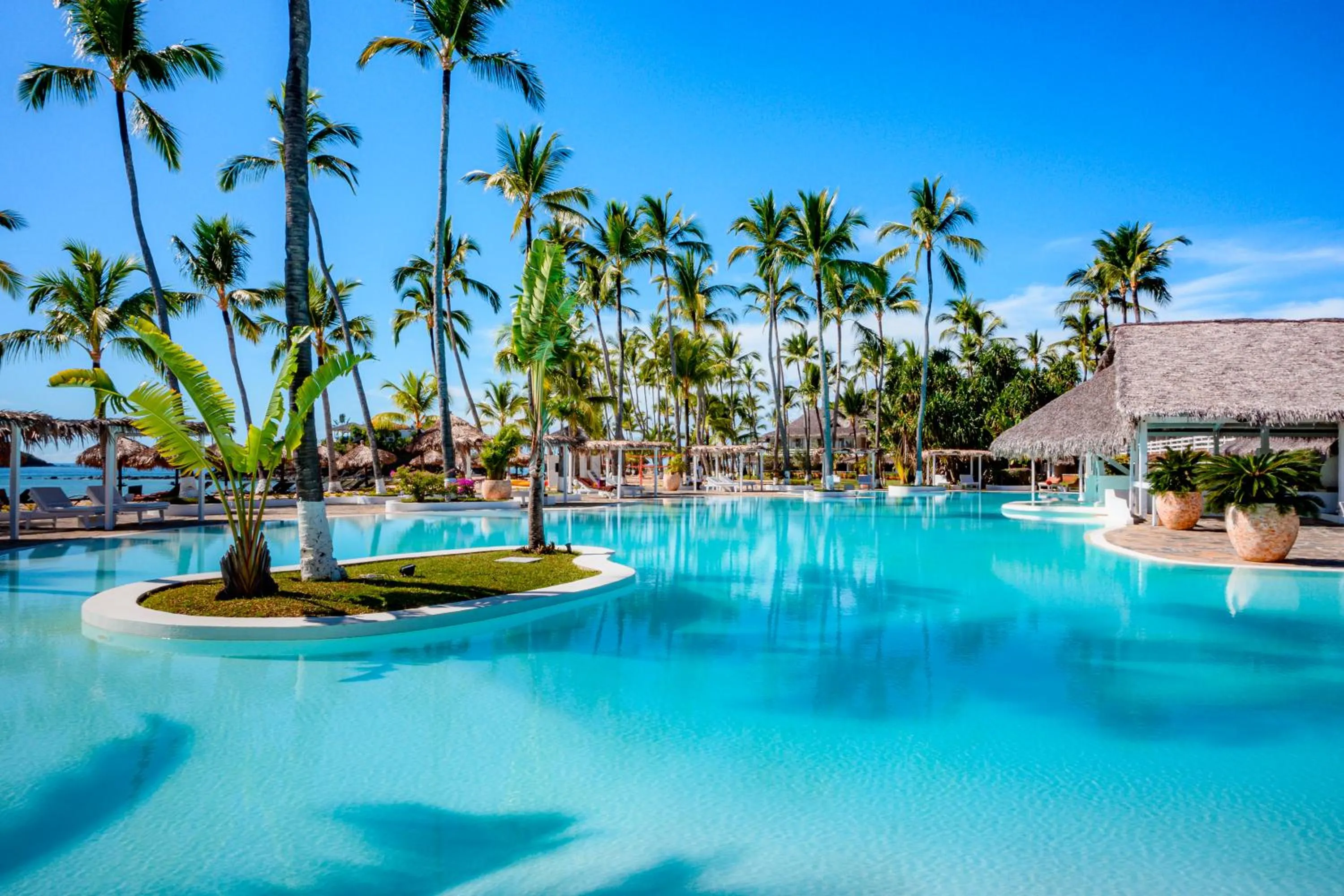 Swimming pool in VOI Andilana Beach Resort