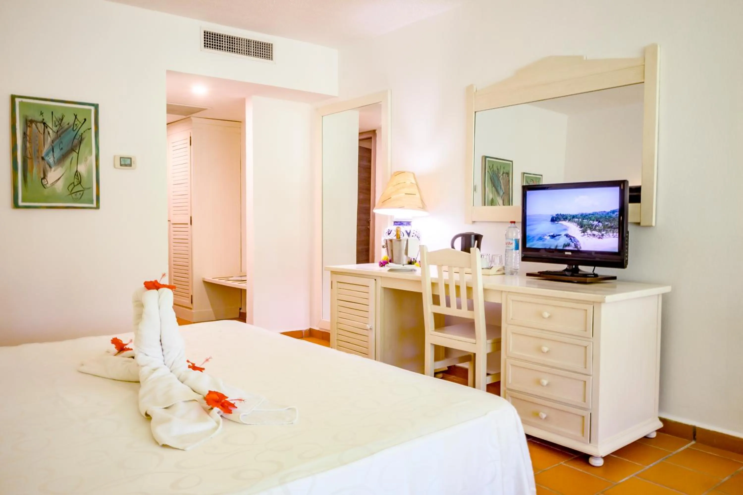 Bedroom, Bed in VOI Andilana Beach Resort