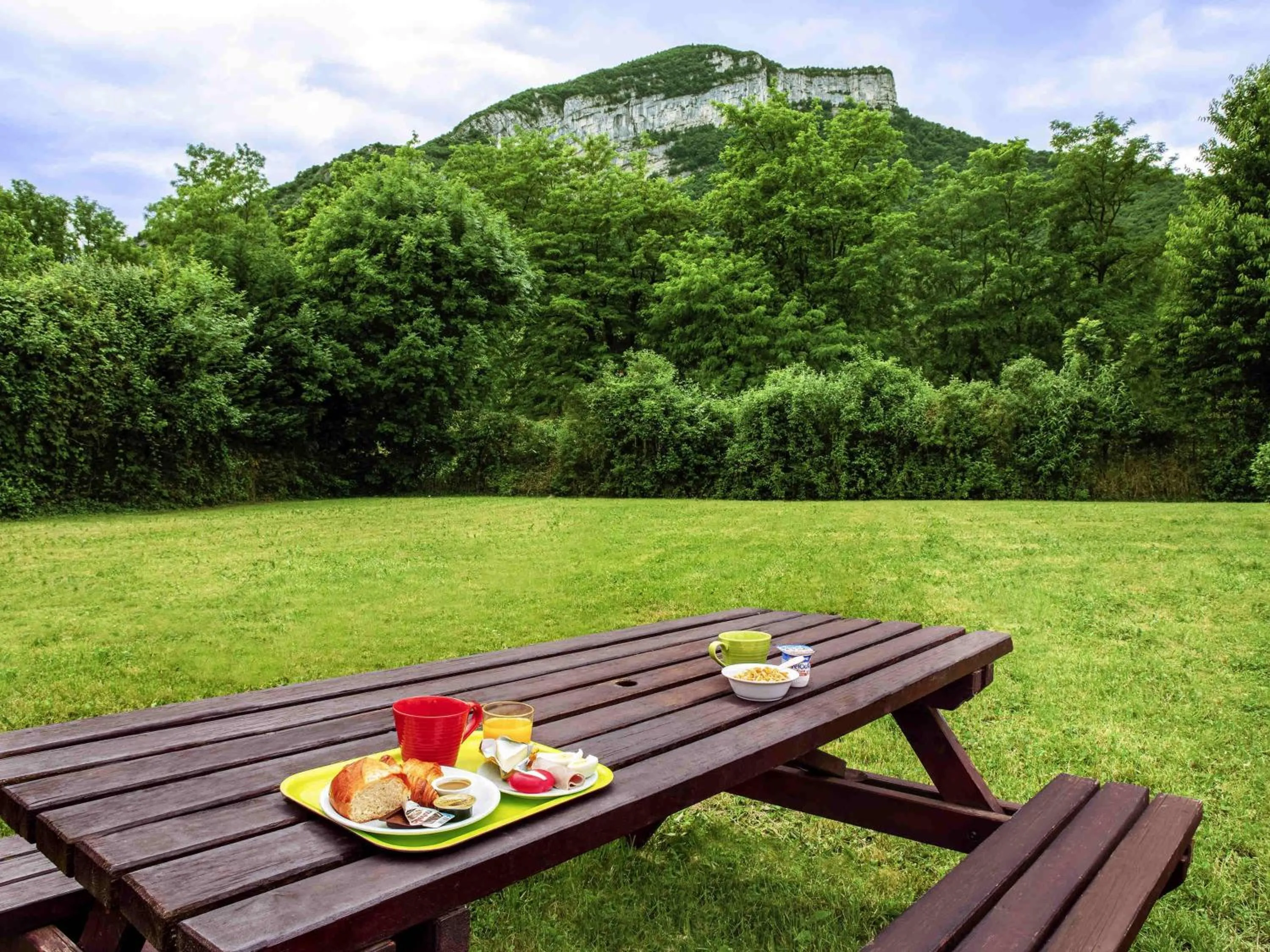 Breakfast in ibis budget Grenoble Voreppe