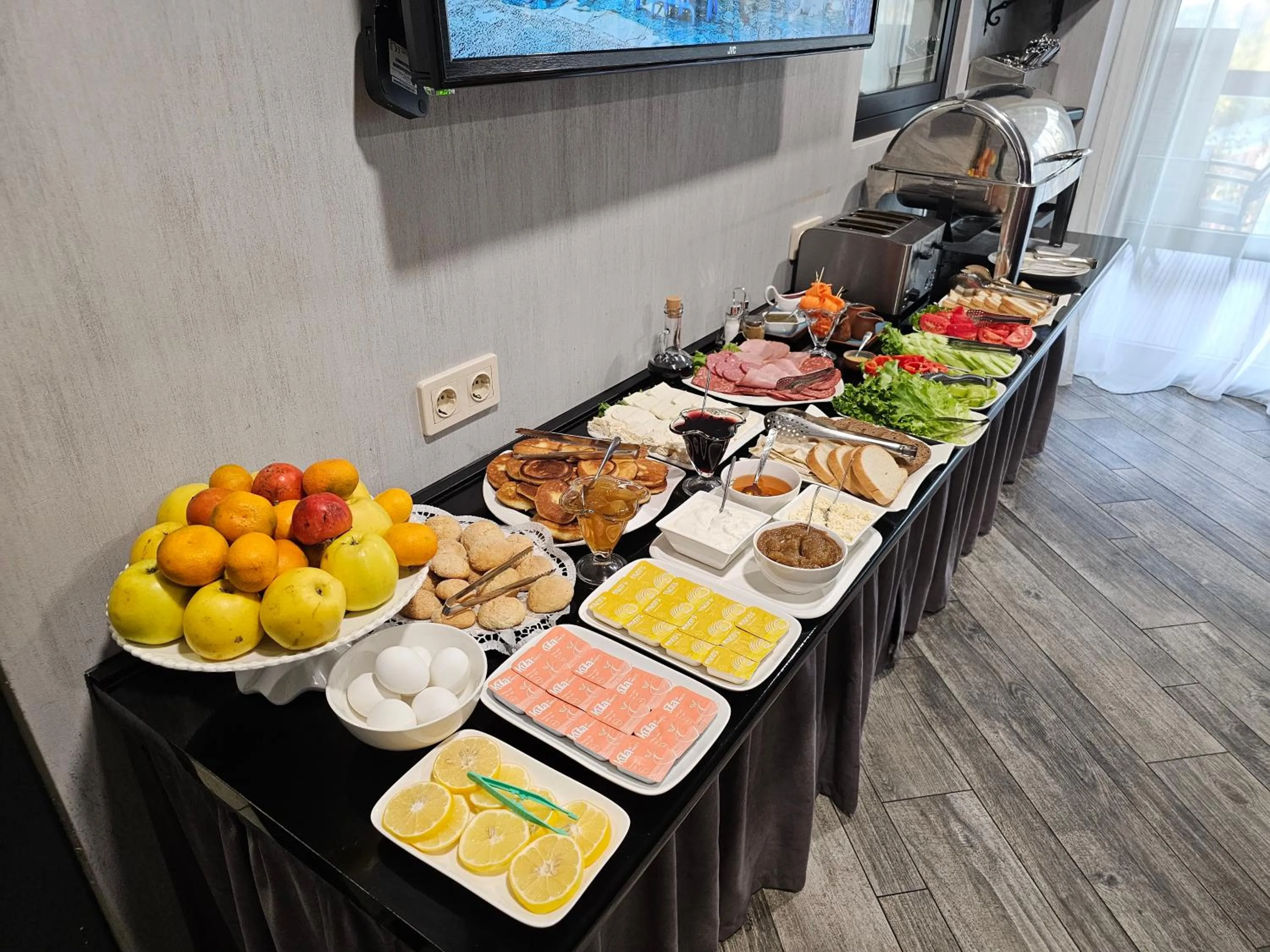 Breakfast in Brooch Boutique Hotel