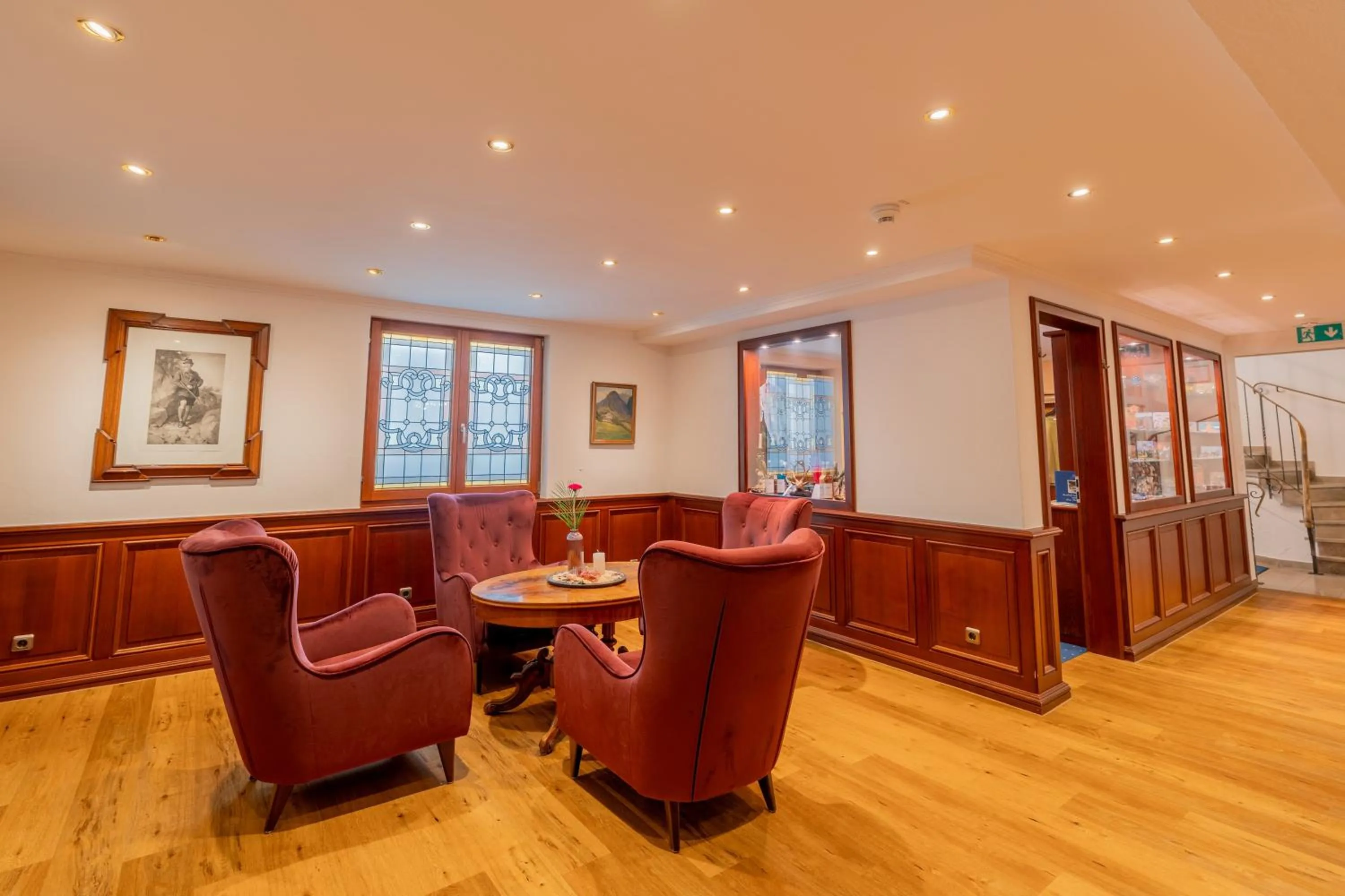 Seating area in Hotel Prinz-Luitpold-Bad