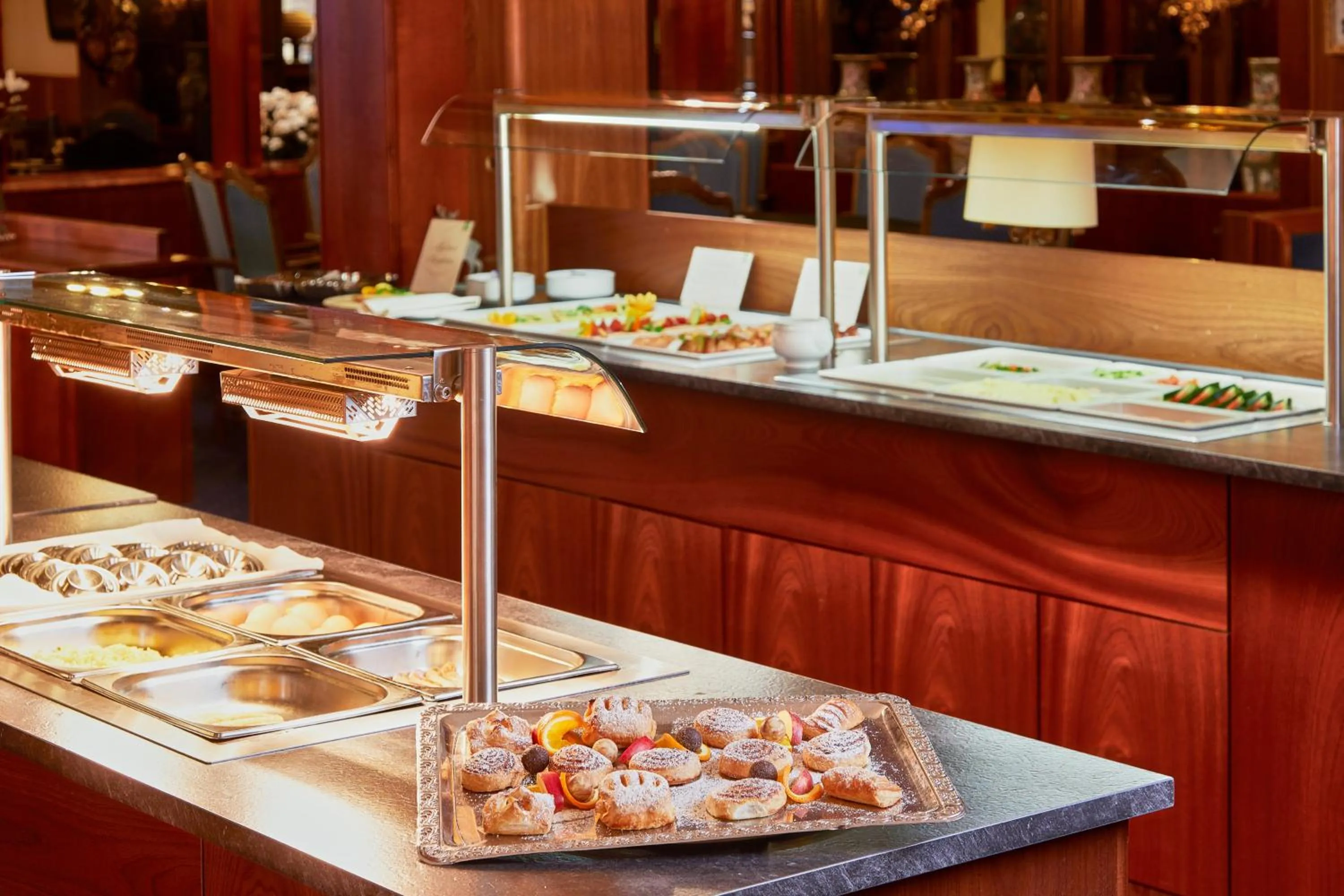 Buffet breakfast in Hotel Prinz-Luitpold-Bad