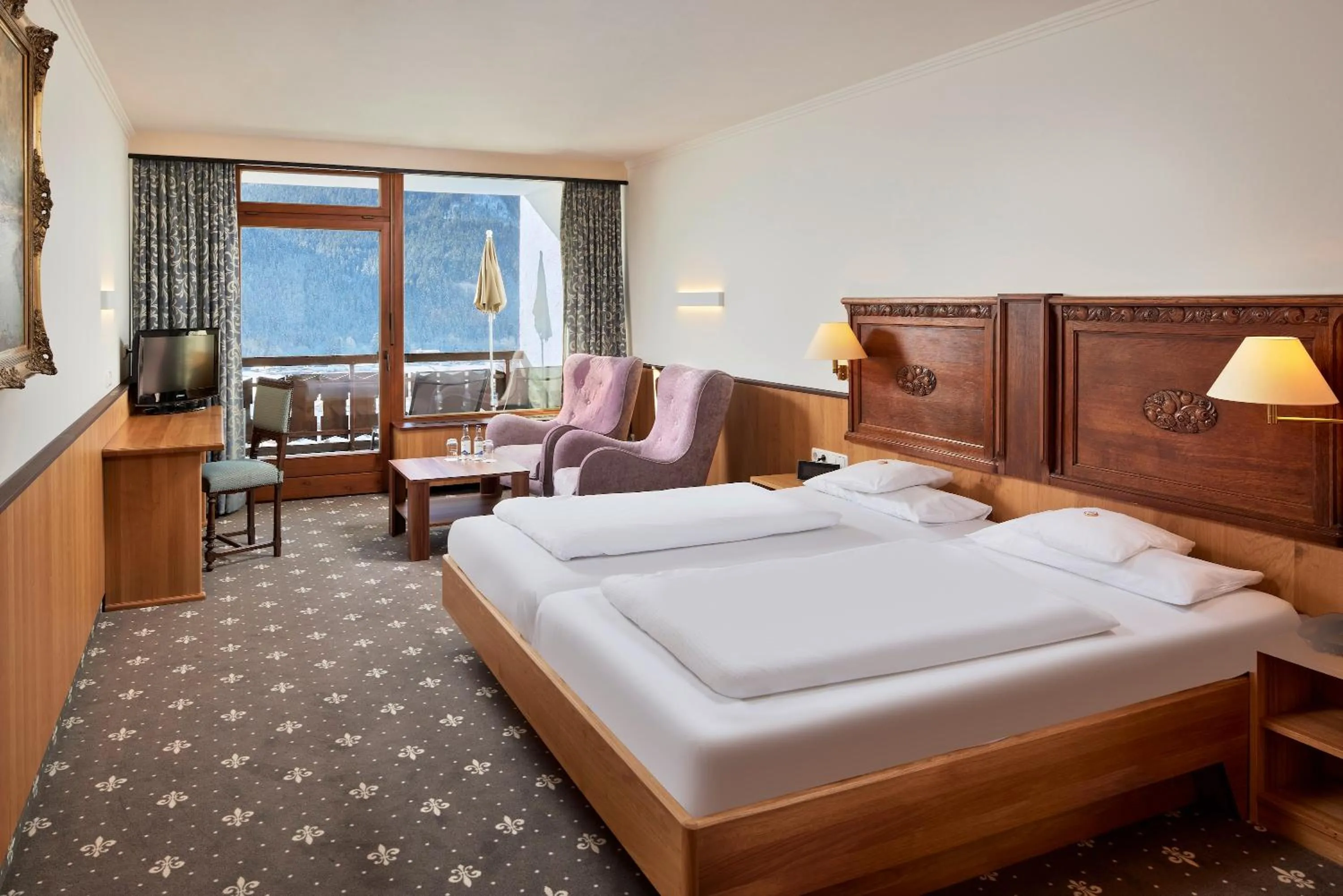 Photo of the whole room, Bed in Hotel Prinz-Luitpold-Bad