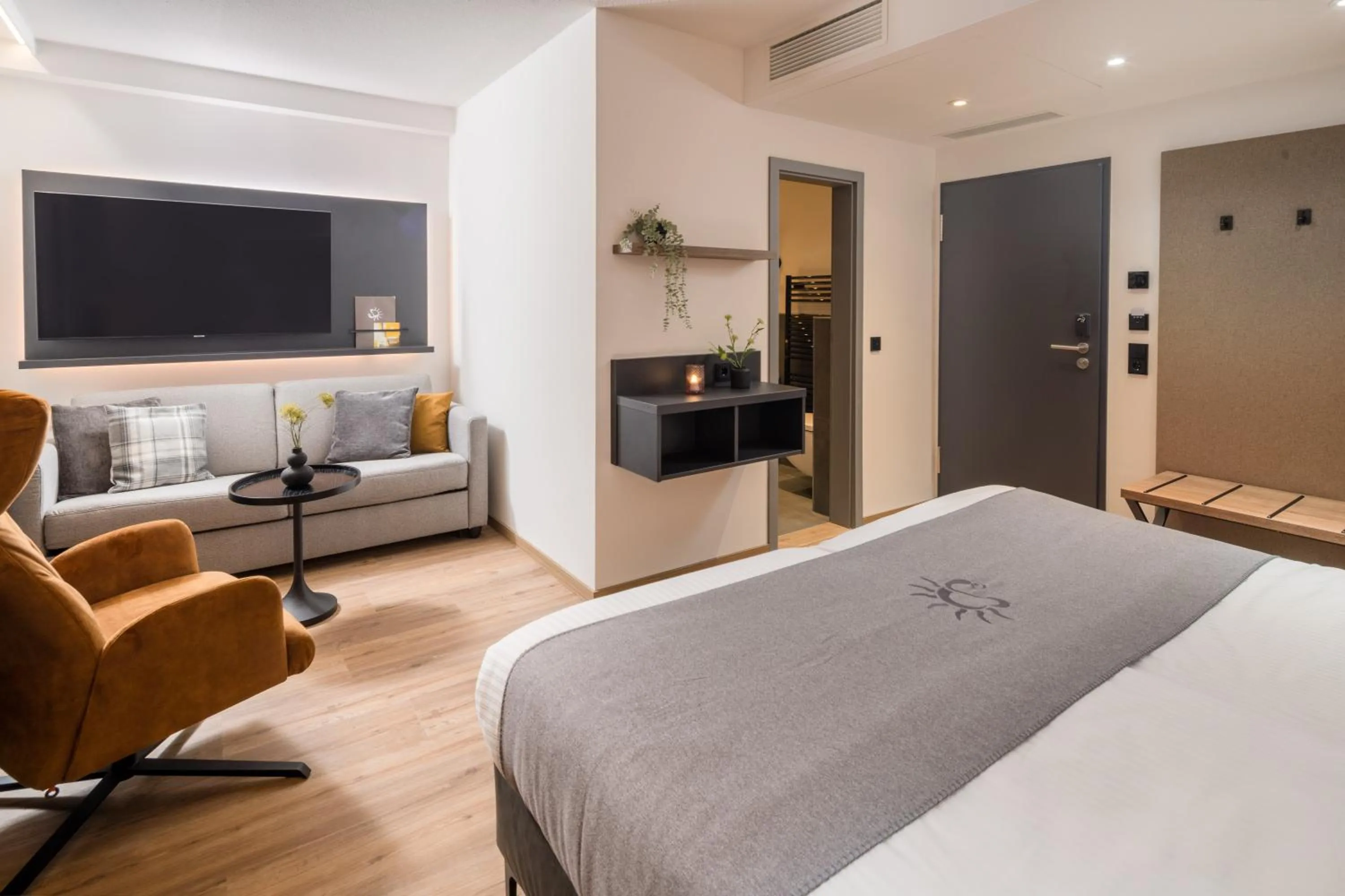 Photo of the whole room, Bed in Landhotel Sonne