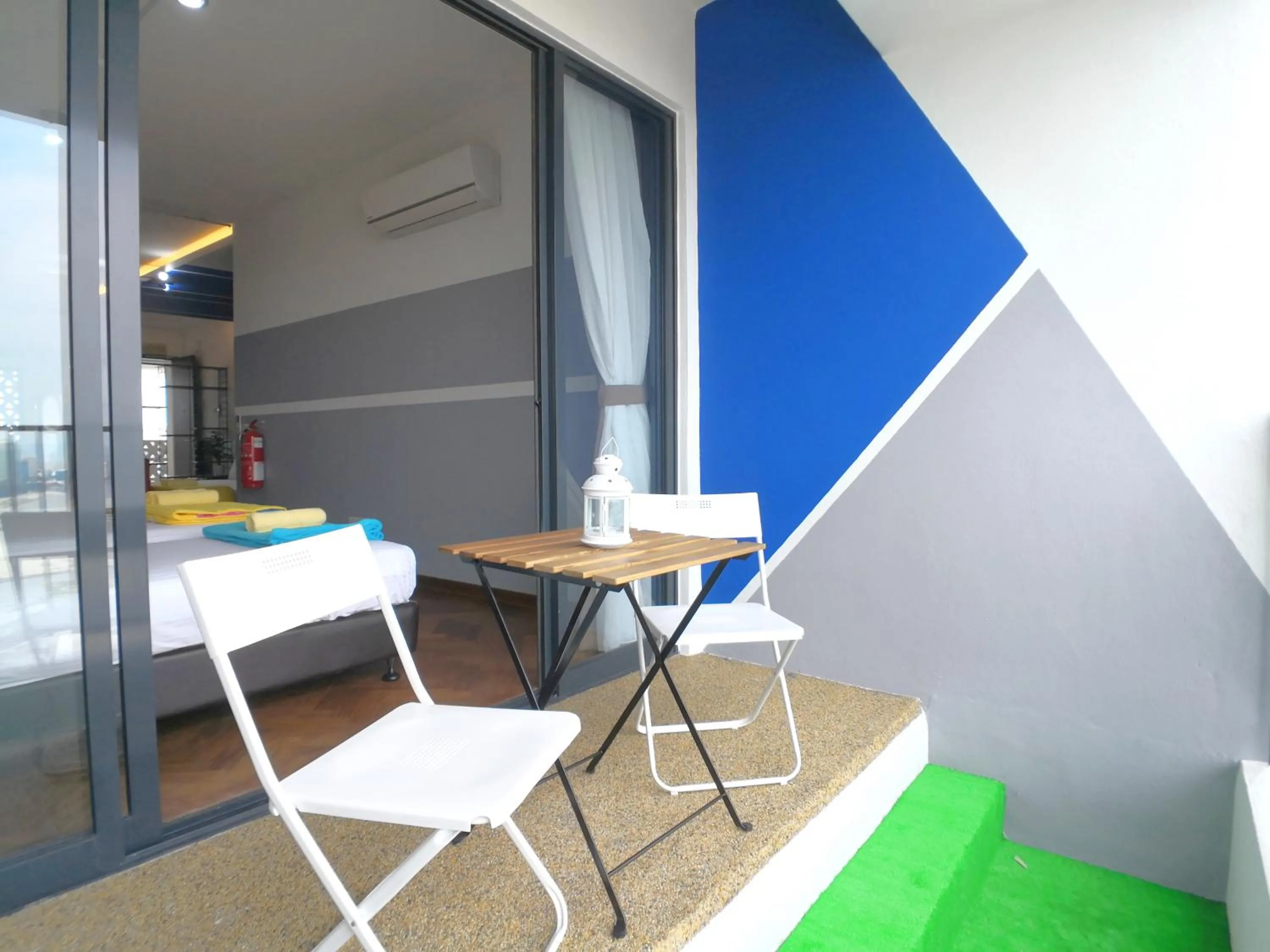 The Landmark by Comfy