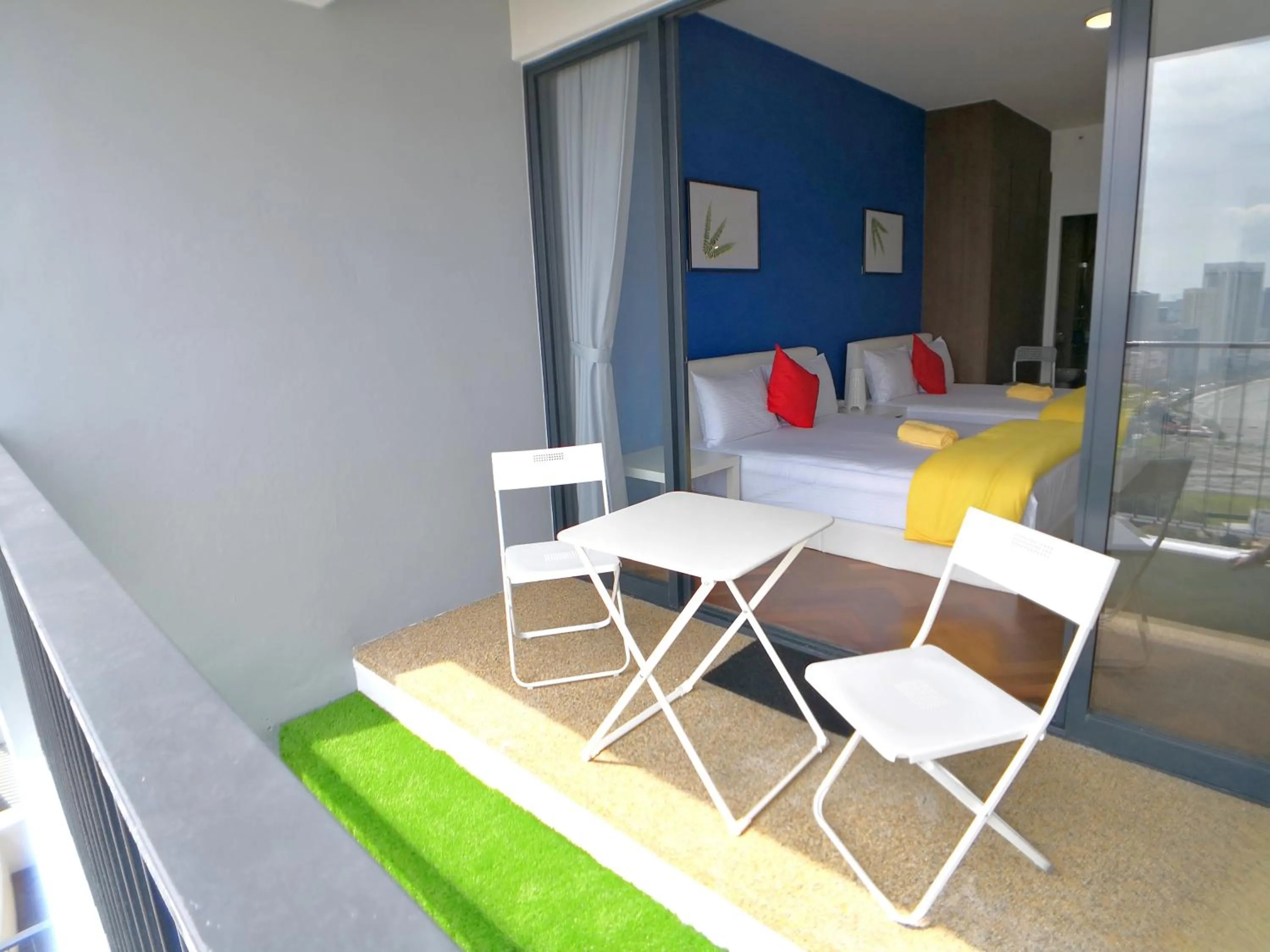 The Landmark by Comfy