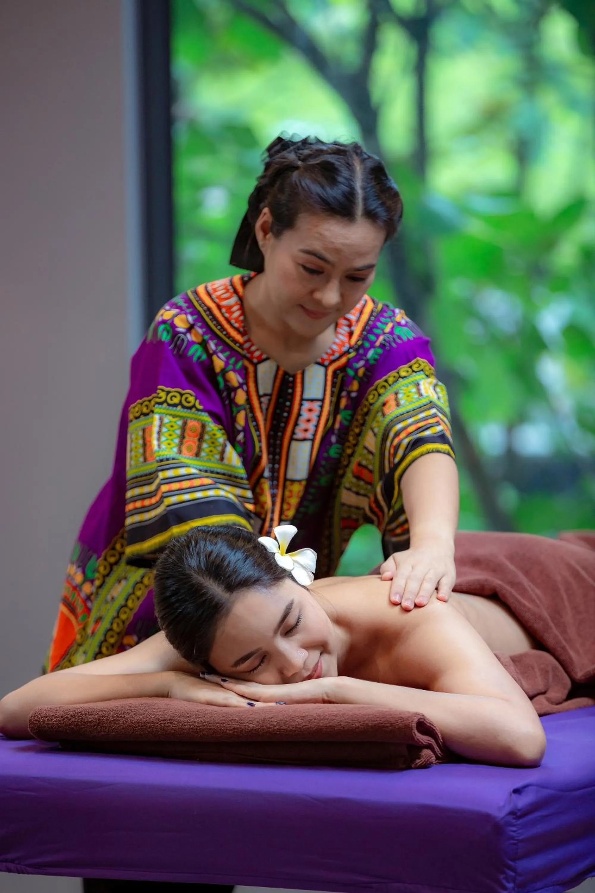 Massage in The Gems Mining Pool Villas Pattaya