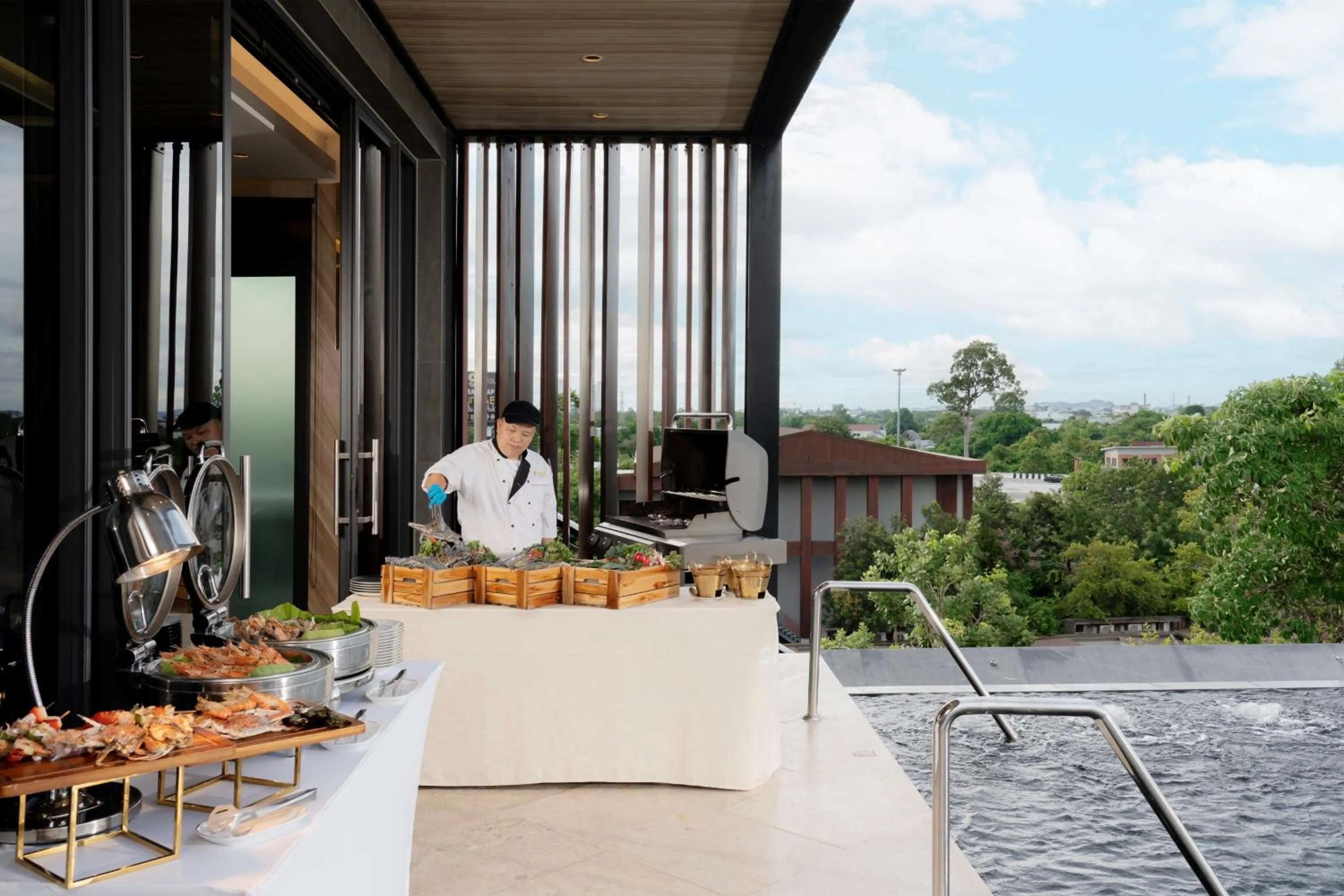 Food in The Gems Mining Pool Villas Pattaya