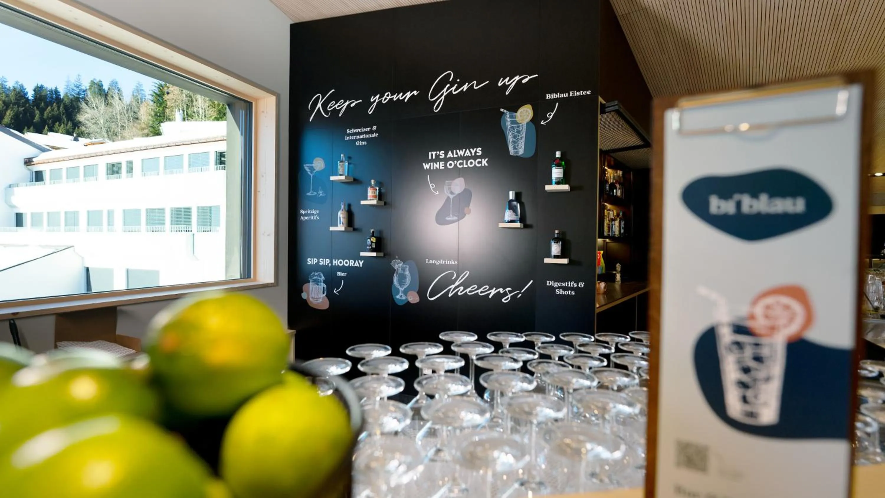 Restaurant/places to eat in Laax wellnessHostel3000