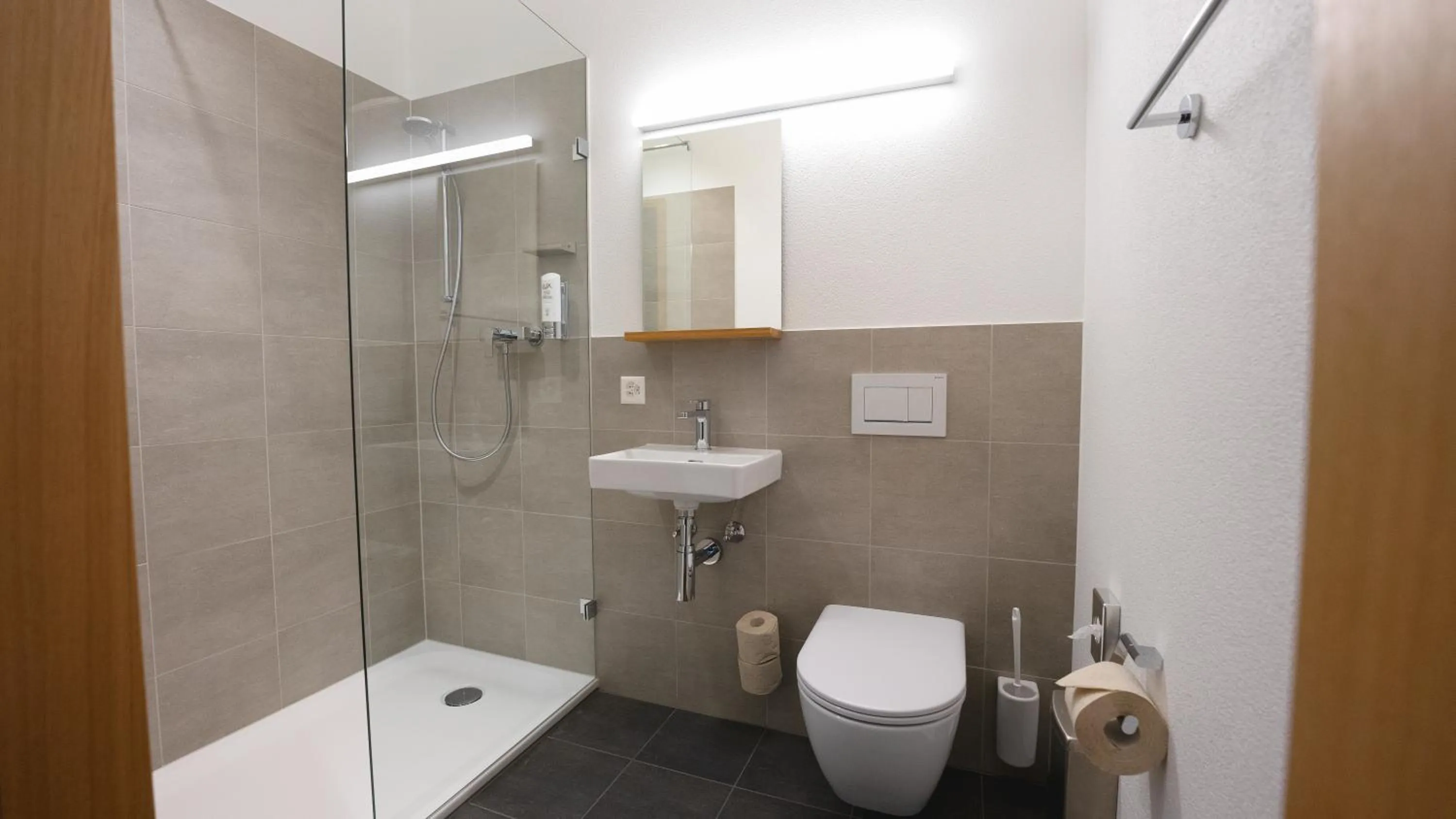 Bathroom in Laax wellnessHostel3000