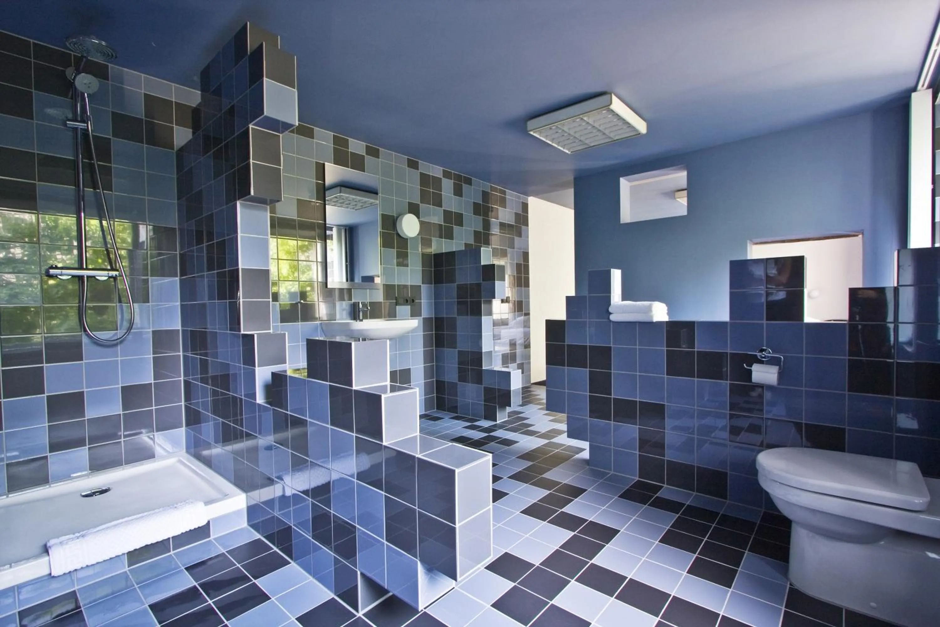 Bathroom in Teaching Hotel