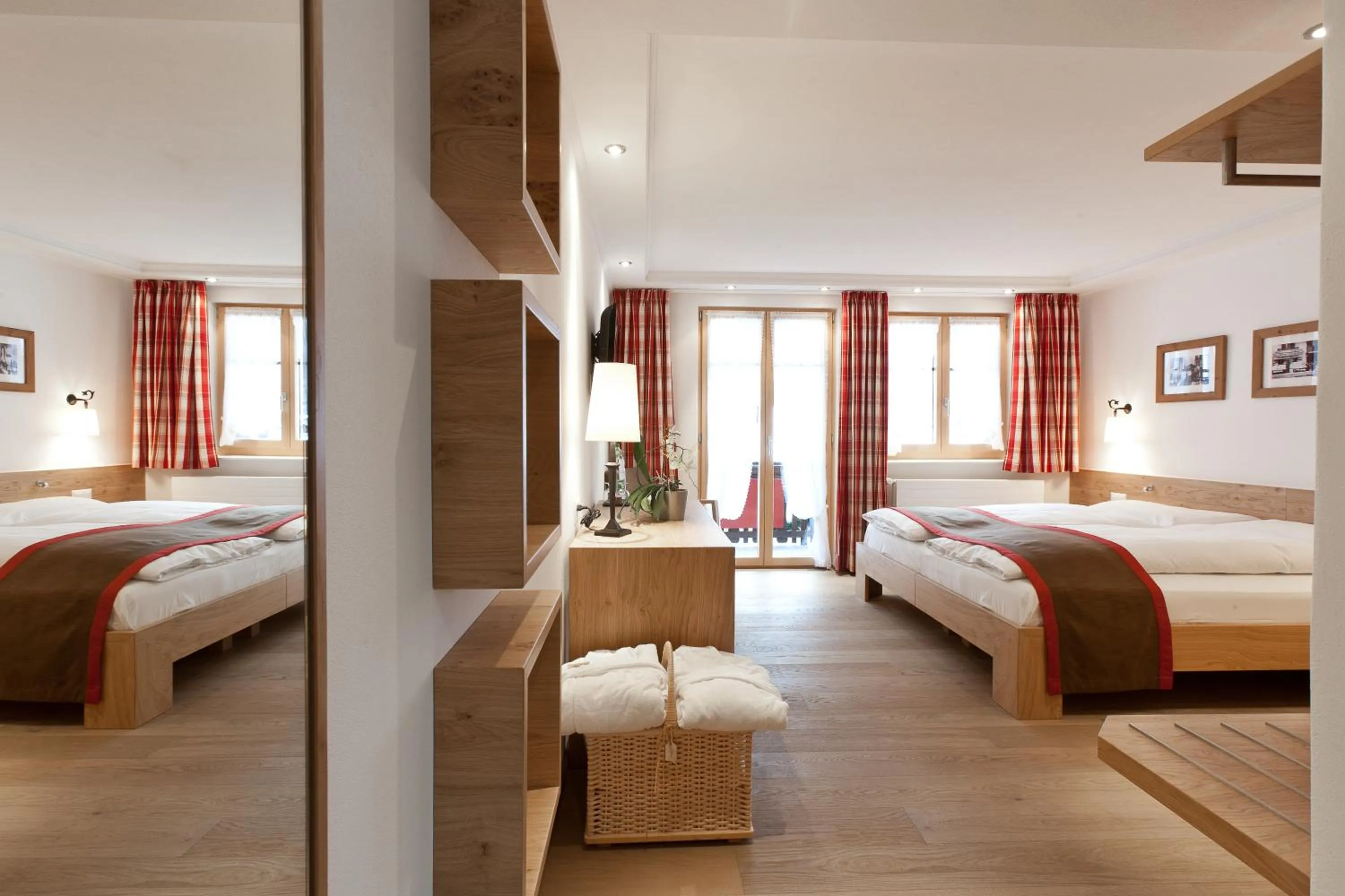 Bedroom, Bed in Hotel Bella Vista Zermatt