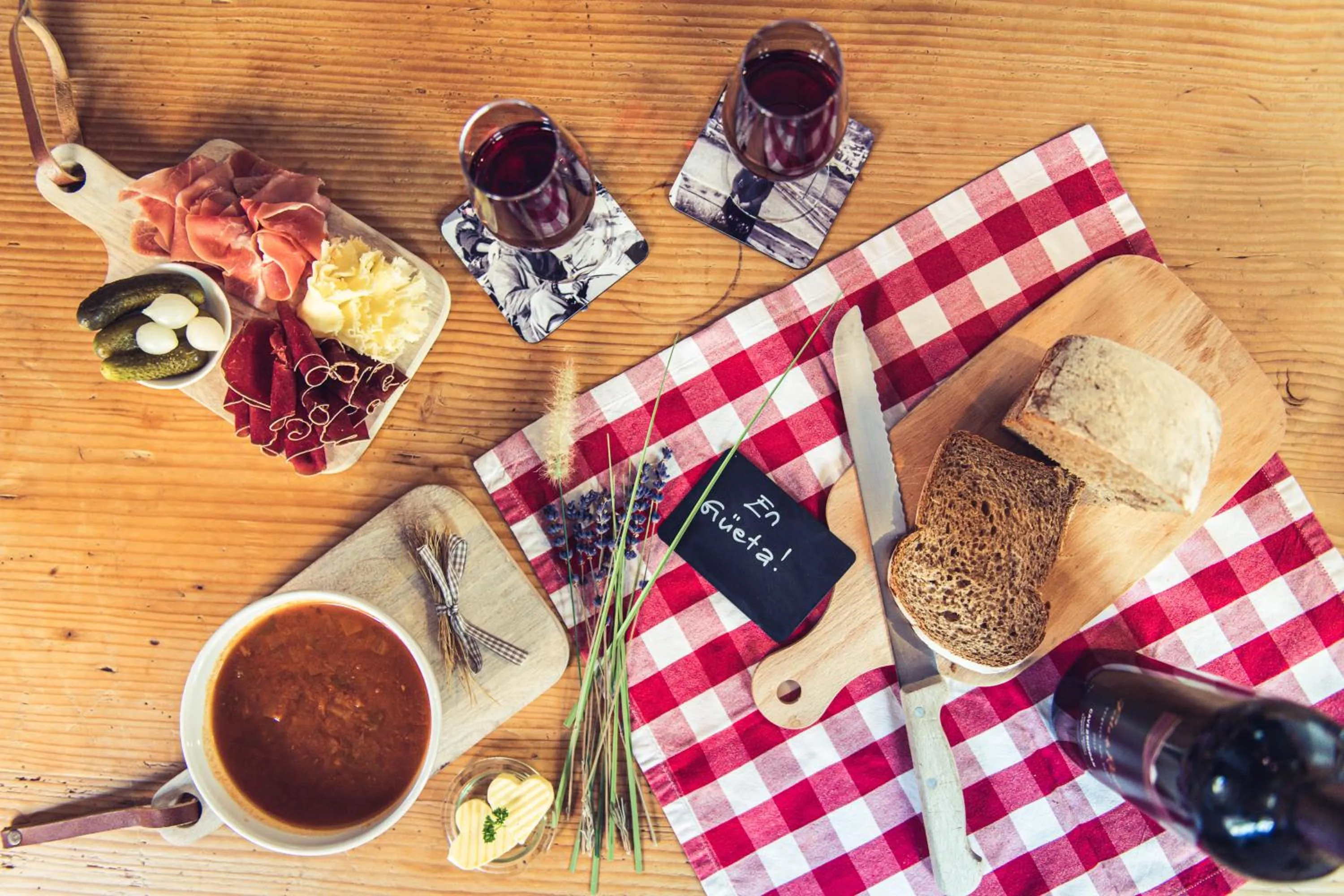 Food and drinks in Hotel Bella Vista Zermatt