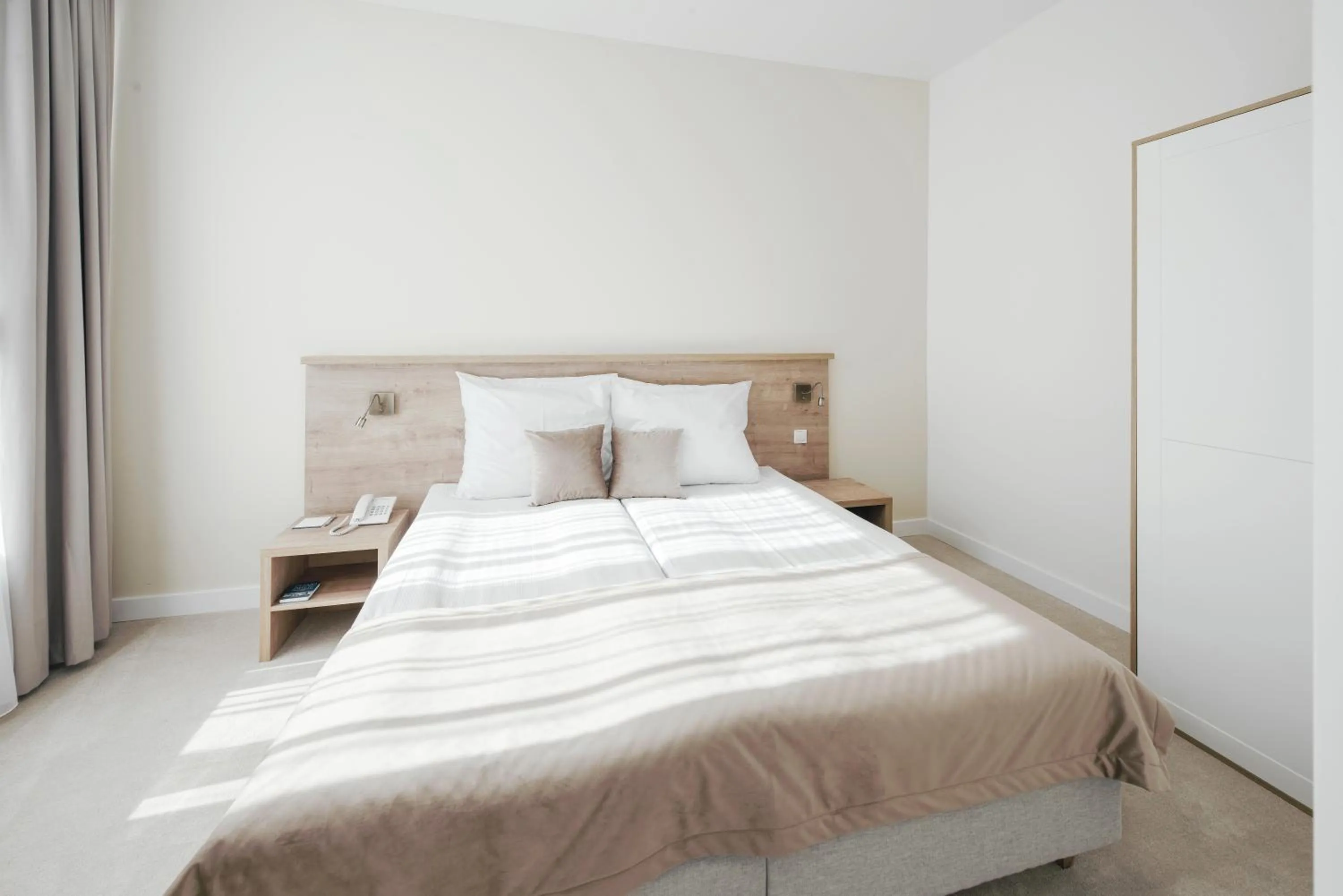 Bed in W Sercu Krakowa Aparthotel