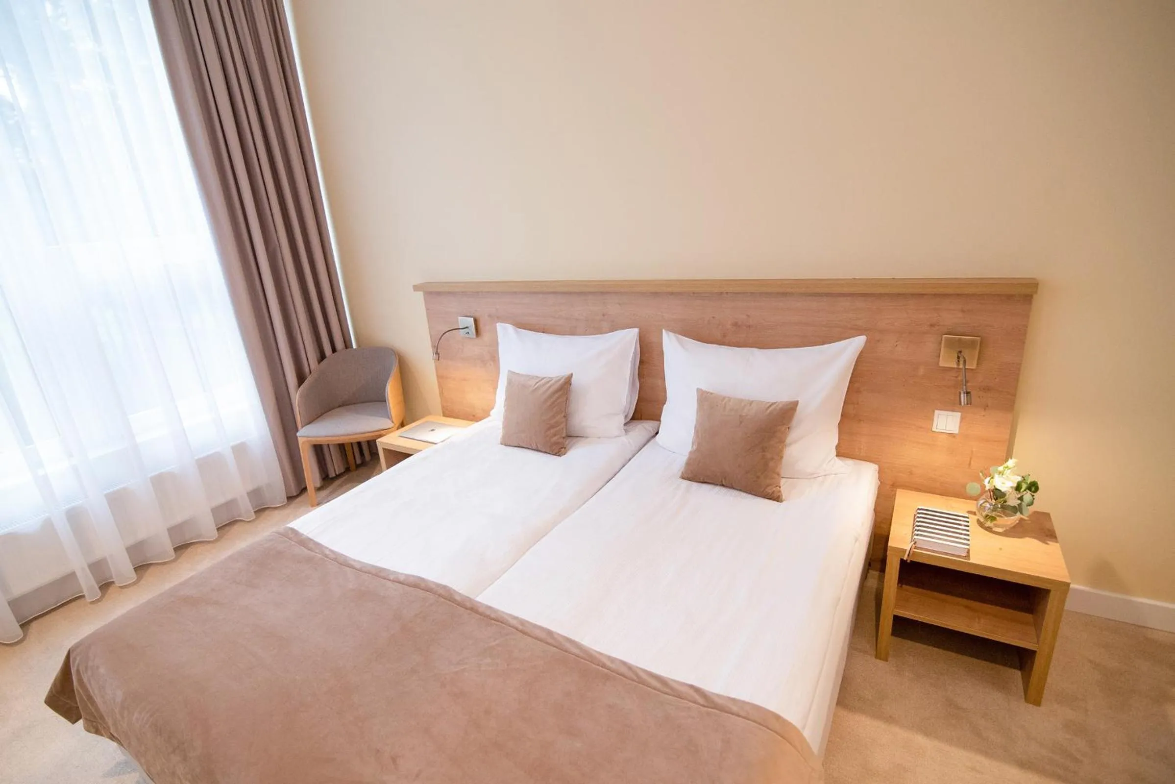 Bed in W Sercu Krakowa Aparthotel