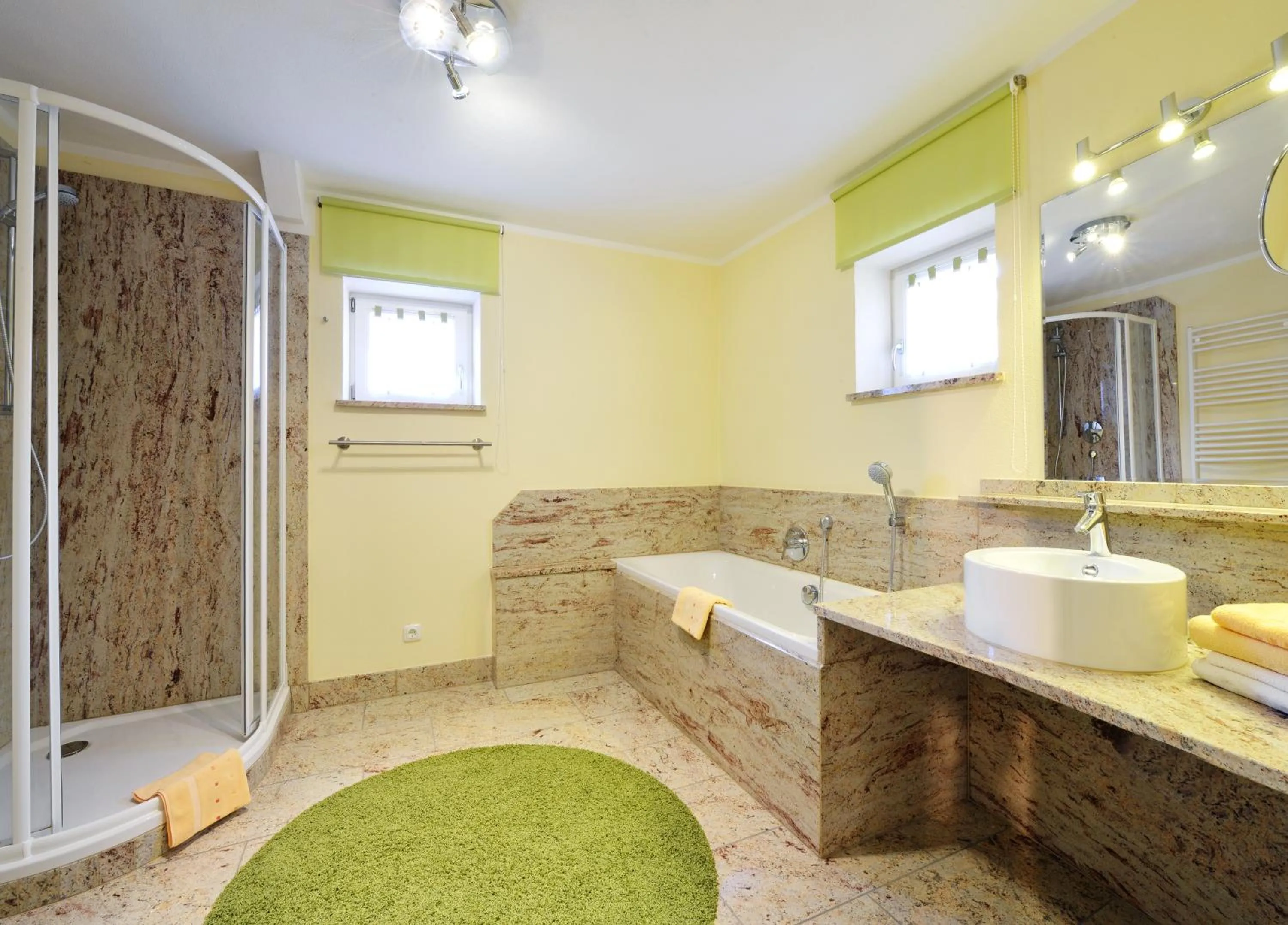 Shower in Landhotel Schwarzes Ross