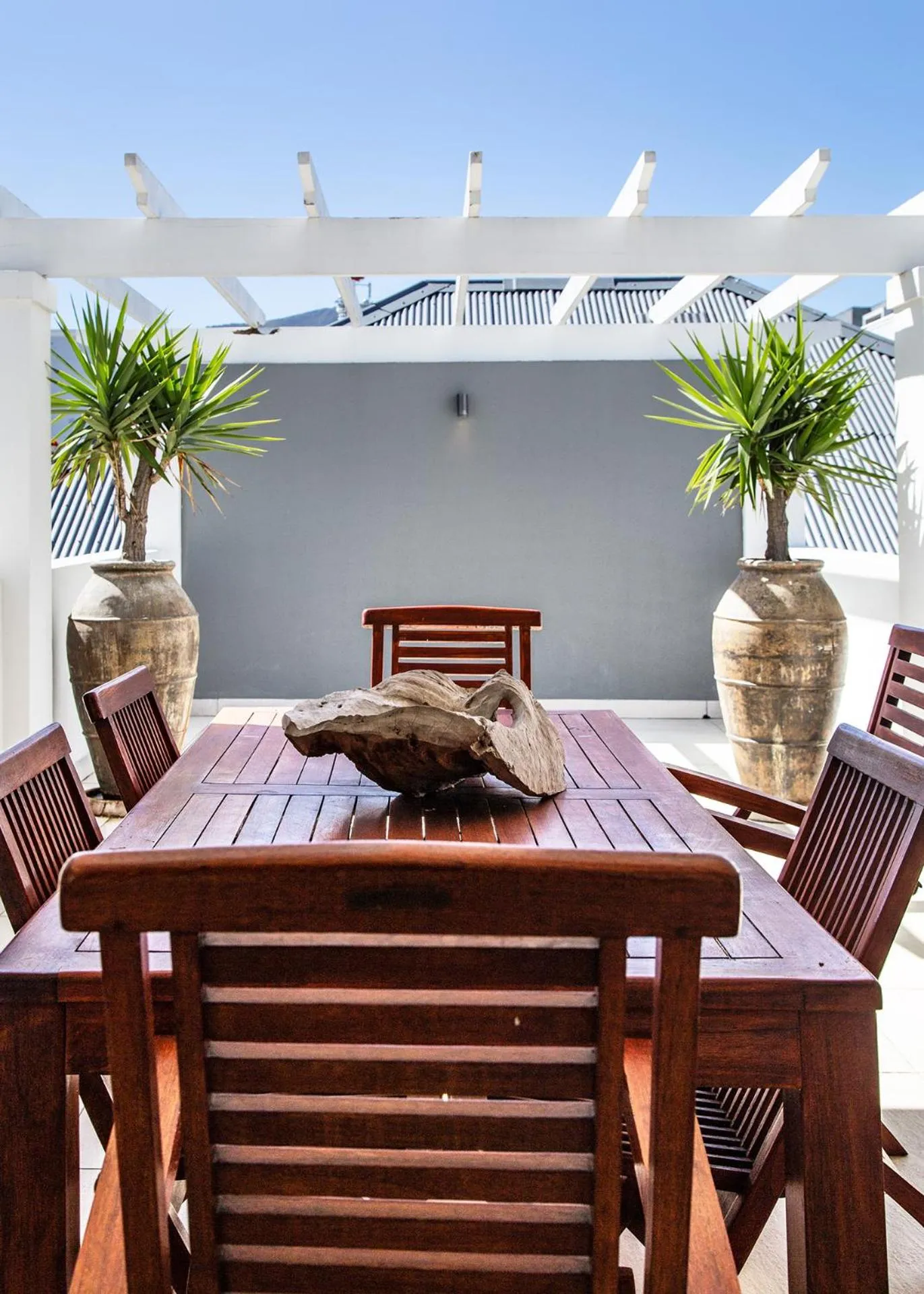 Marine Square Luxury Suites