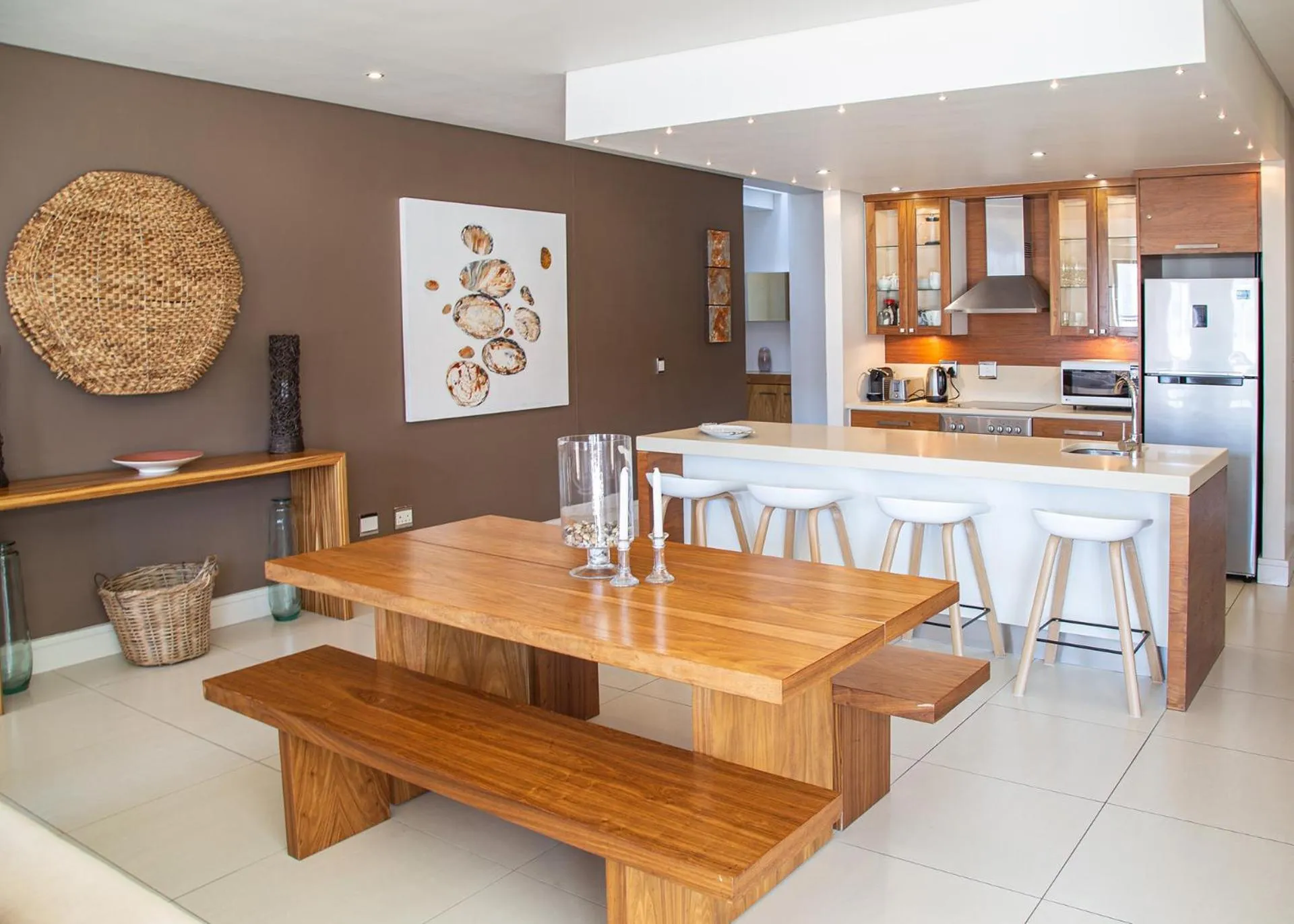 Marine Square Luxury Suites