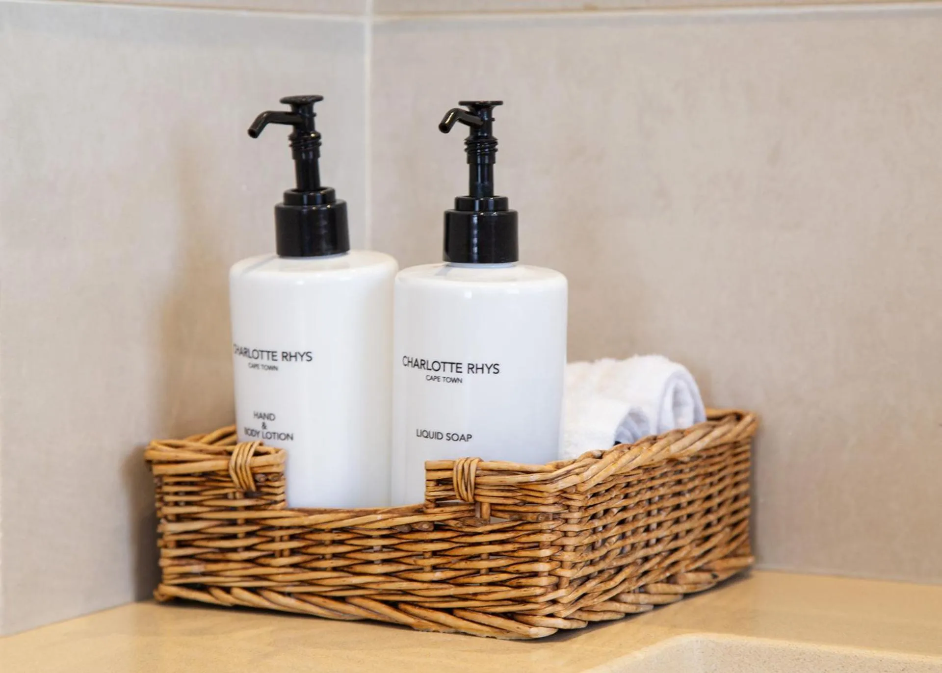 Marine Square Luxury Suites