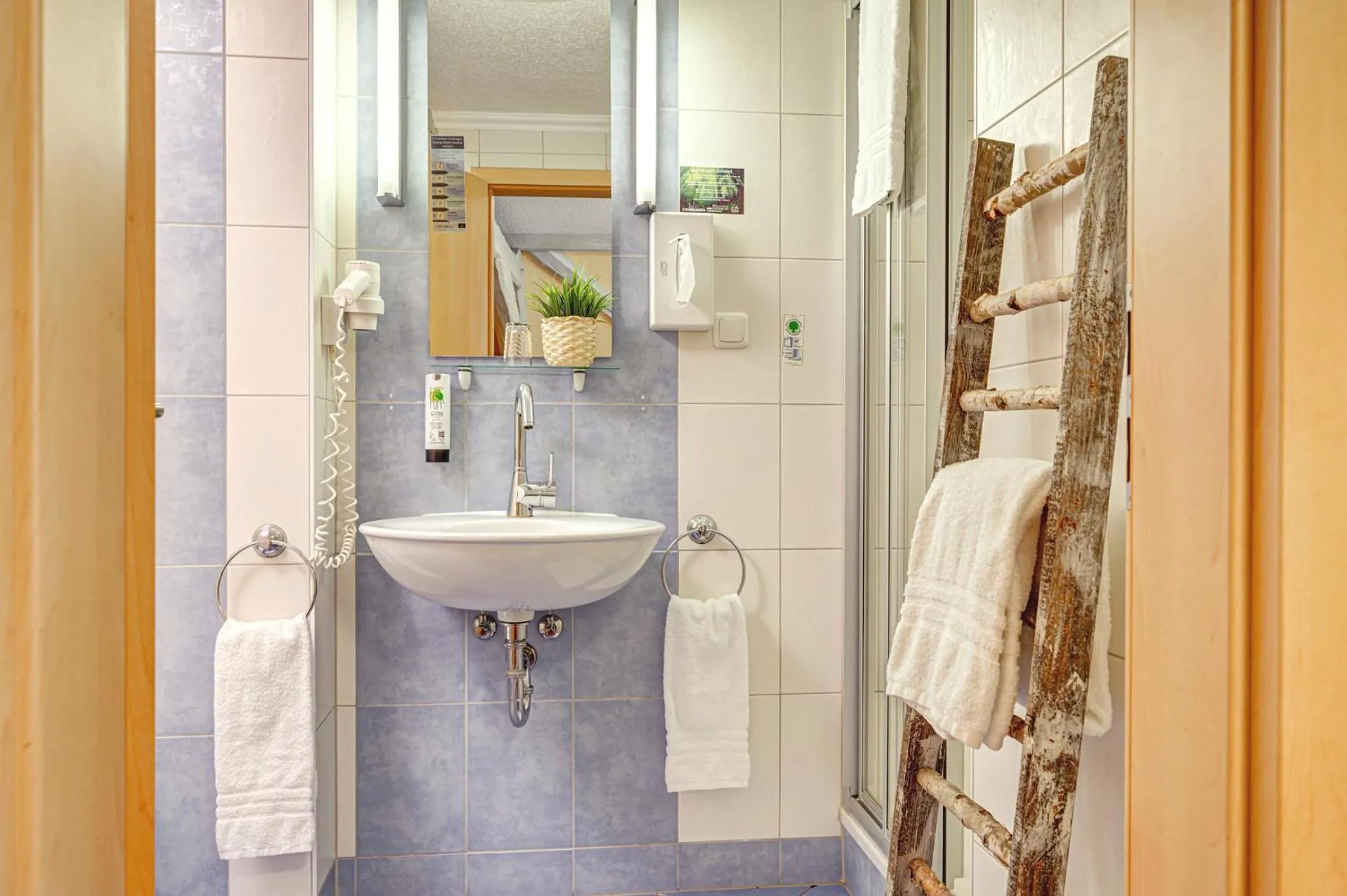 Bathroom in Hotel Mühlhäuser Hof