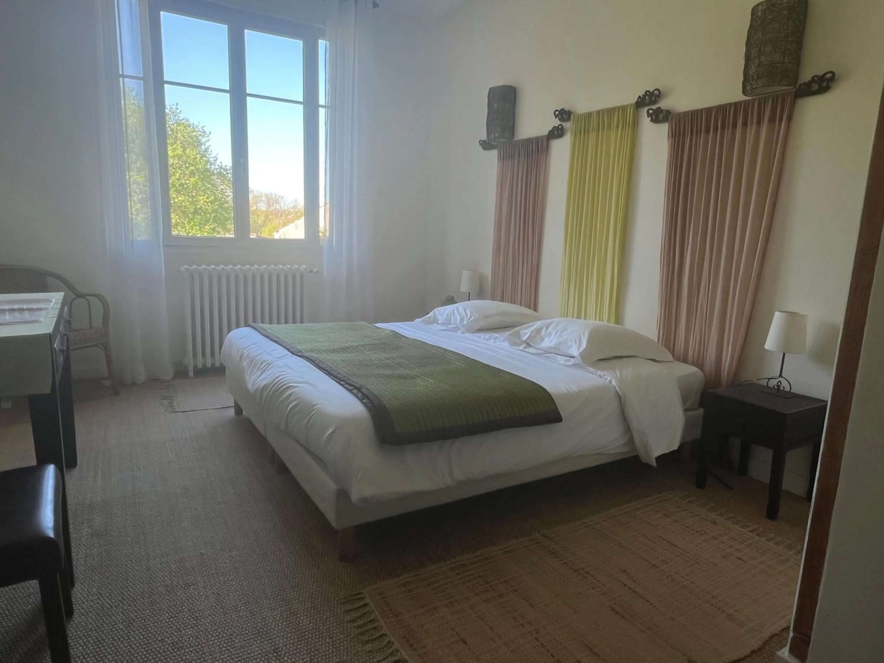 Photo of the whole room, Bed in La Villa Camille