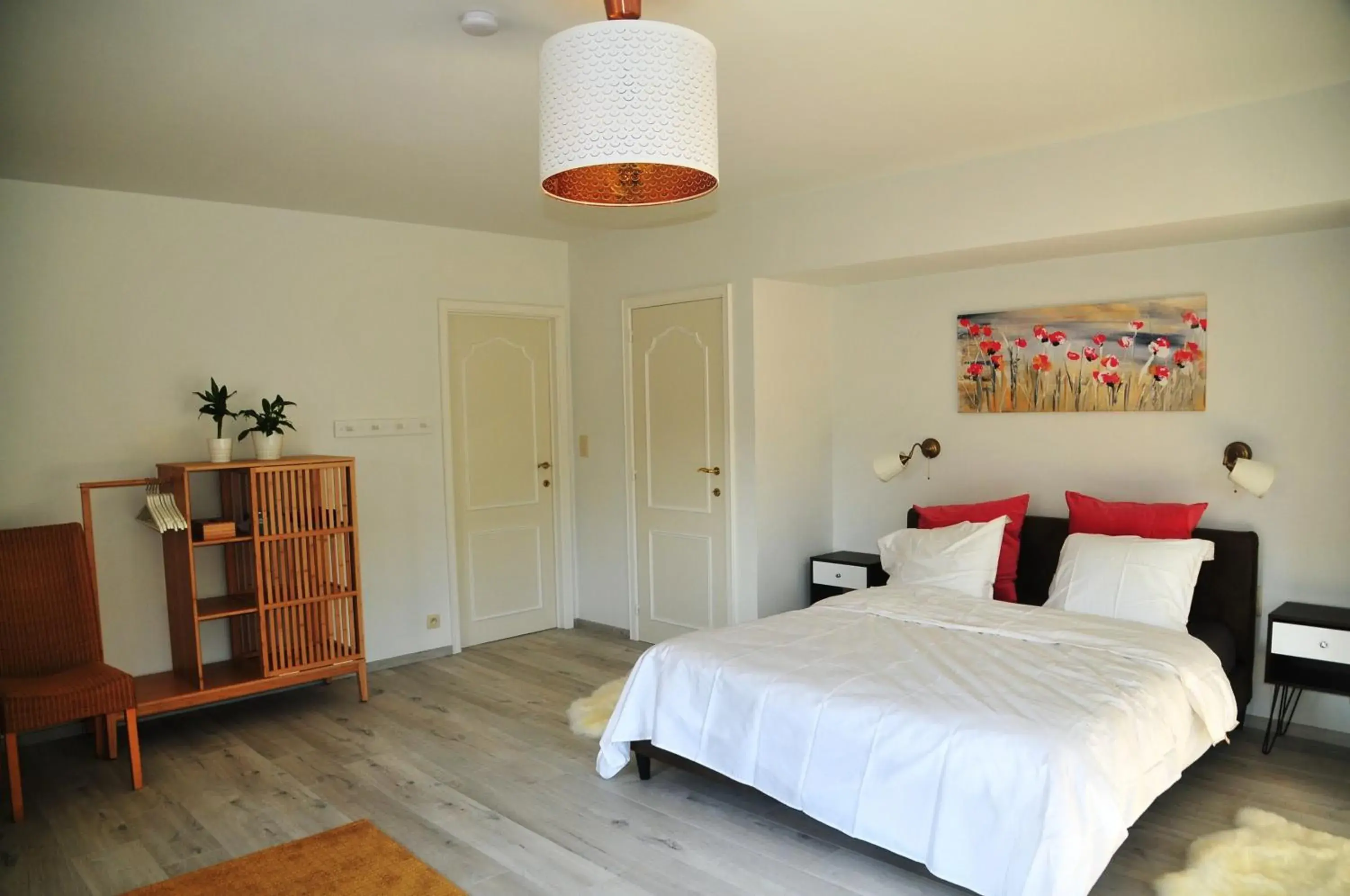 Double Room with Private Bathroom in Boslucht Leuven Double Room with Private Bathroom in Boslucht Leuven