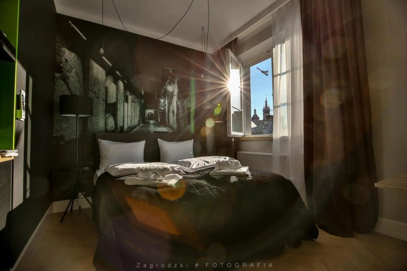 Bed in Saint Thomas Corner - by Upstairs