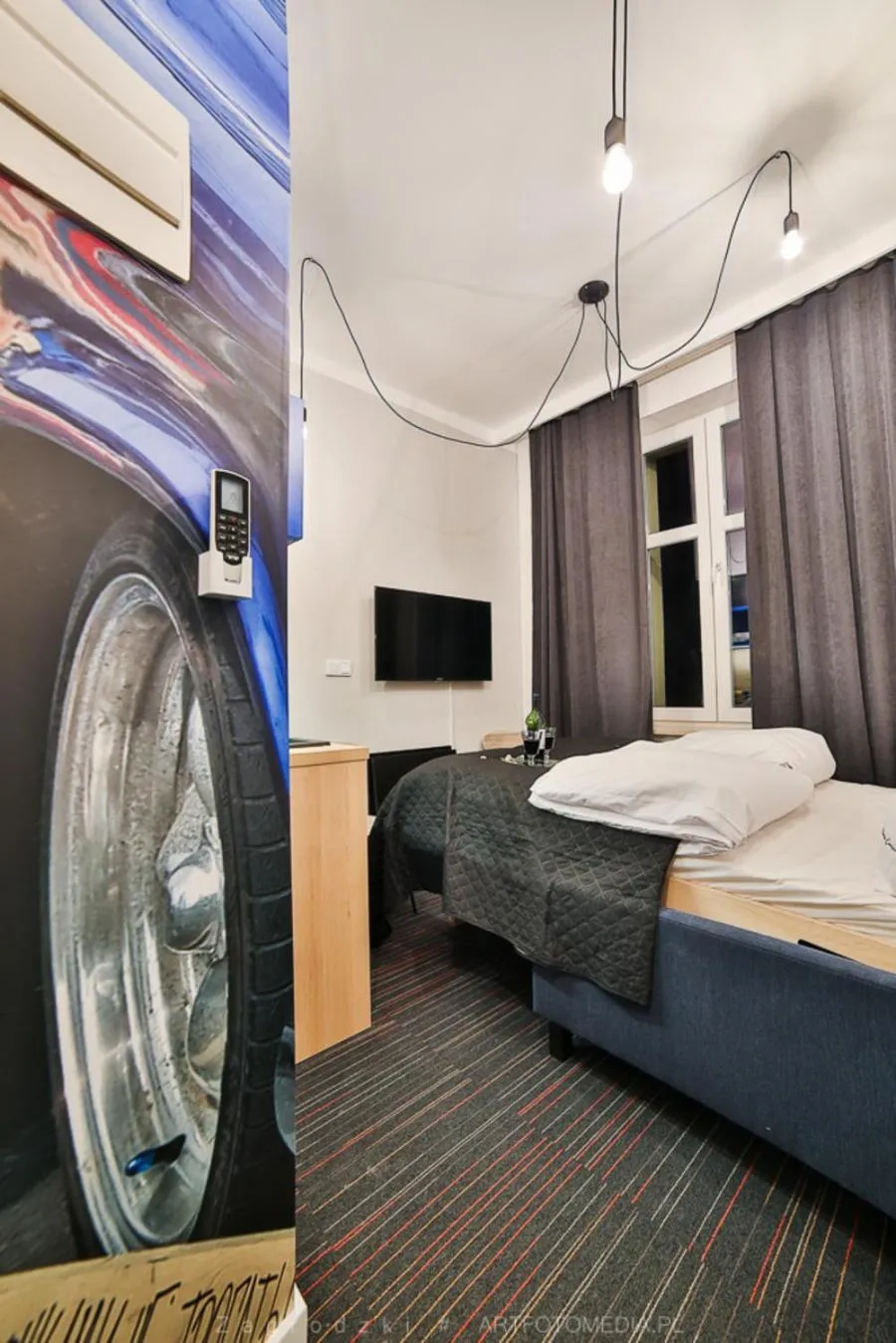 Bed in Saint Thomas Corner - by Upstairs