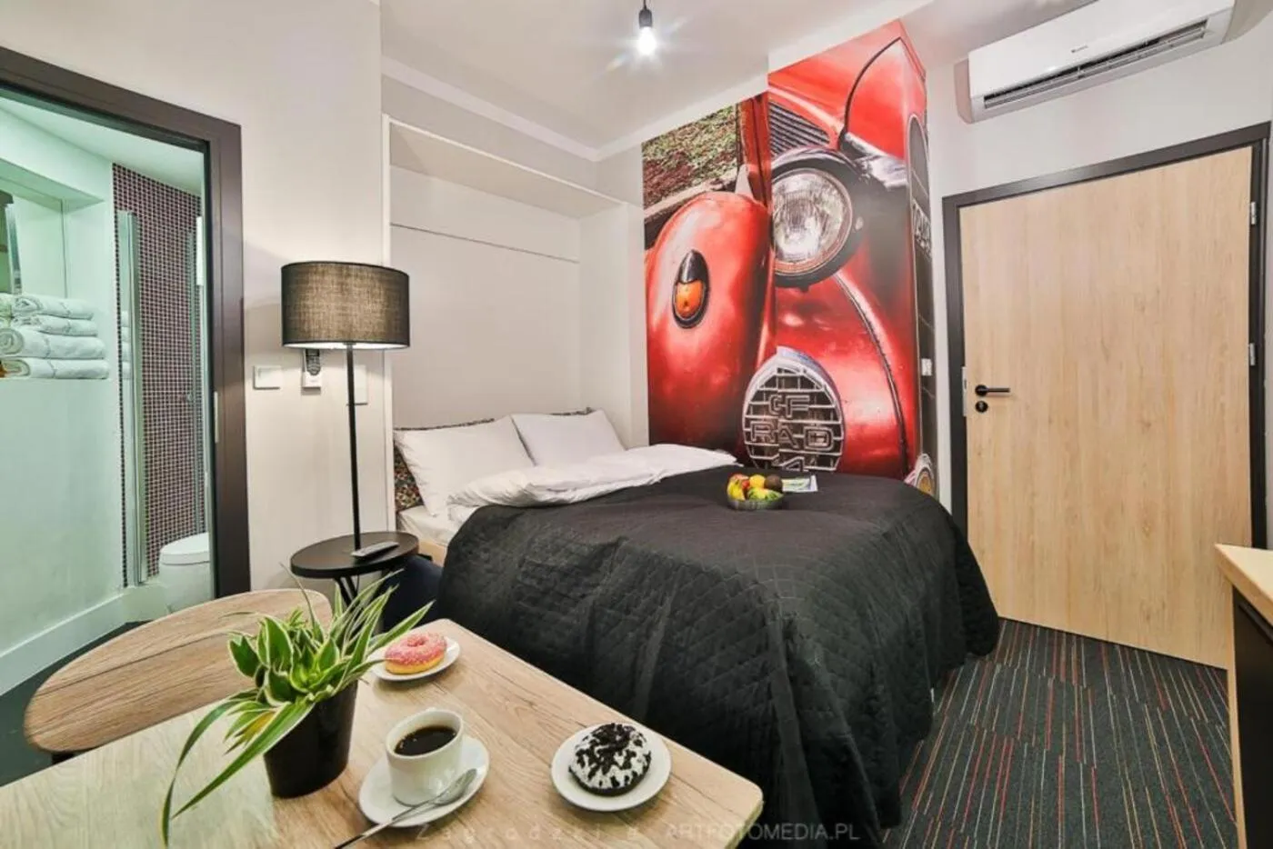 Bed in Saint Thomas Corner - by Upstairs