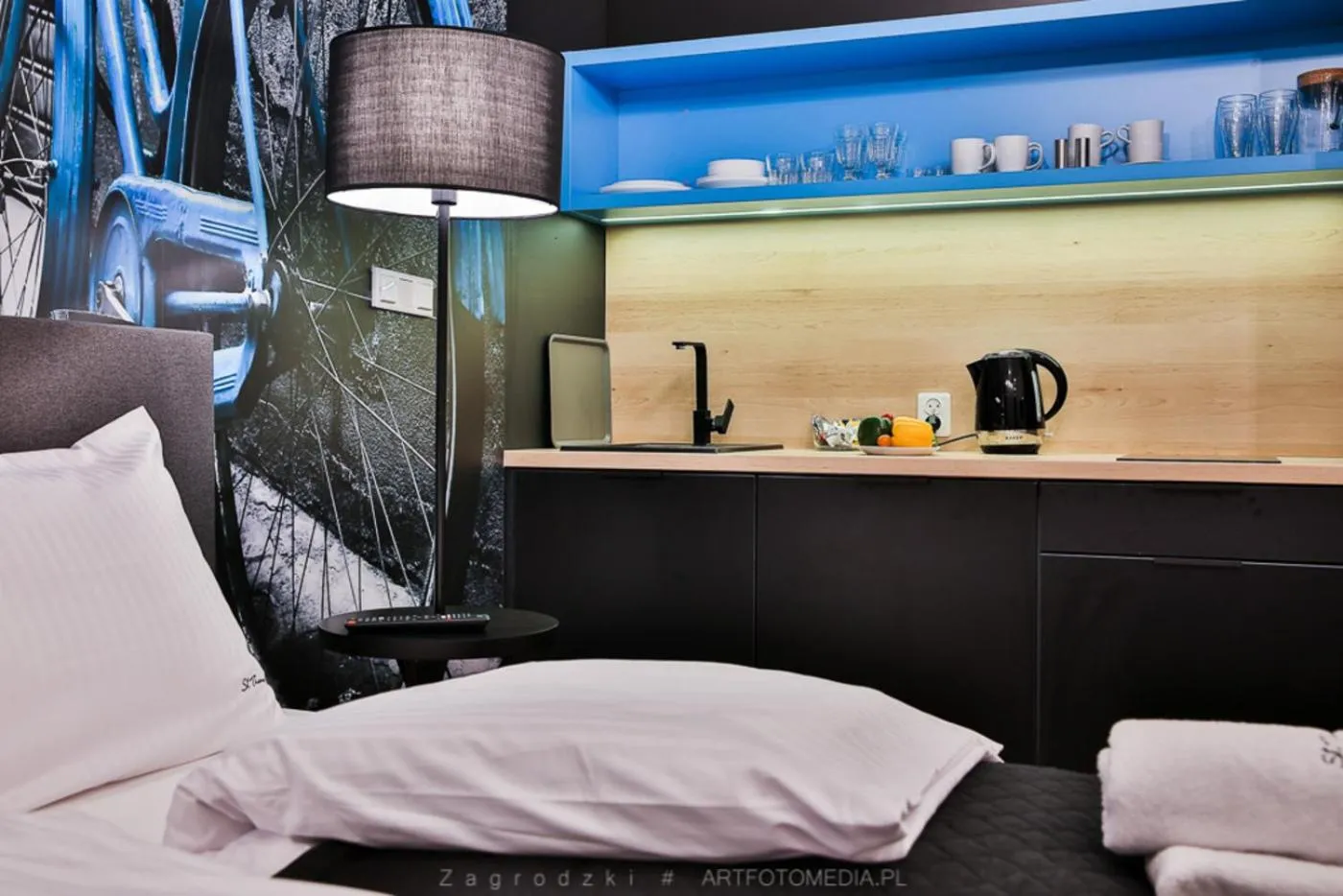 Bed in Saint Thomas Corner - by Upstairs