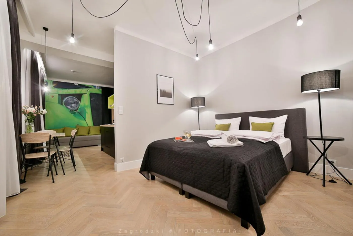 Bed in Saint Thomas Corner - by Upstairs