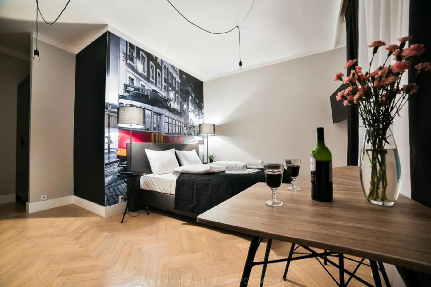 Bed in Saint Thomas Corner - by Upstairs