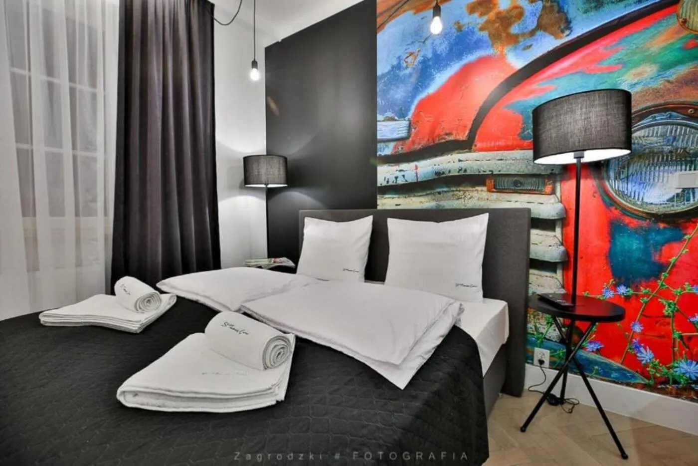 Bed in Saint Thomas Corner - by Upstairs