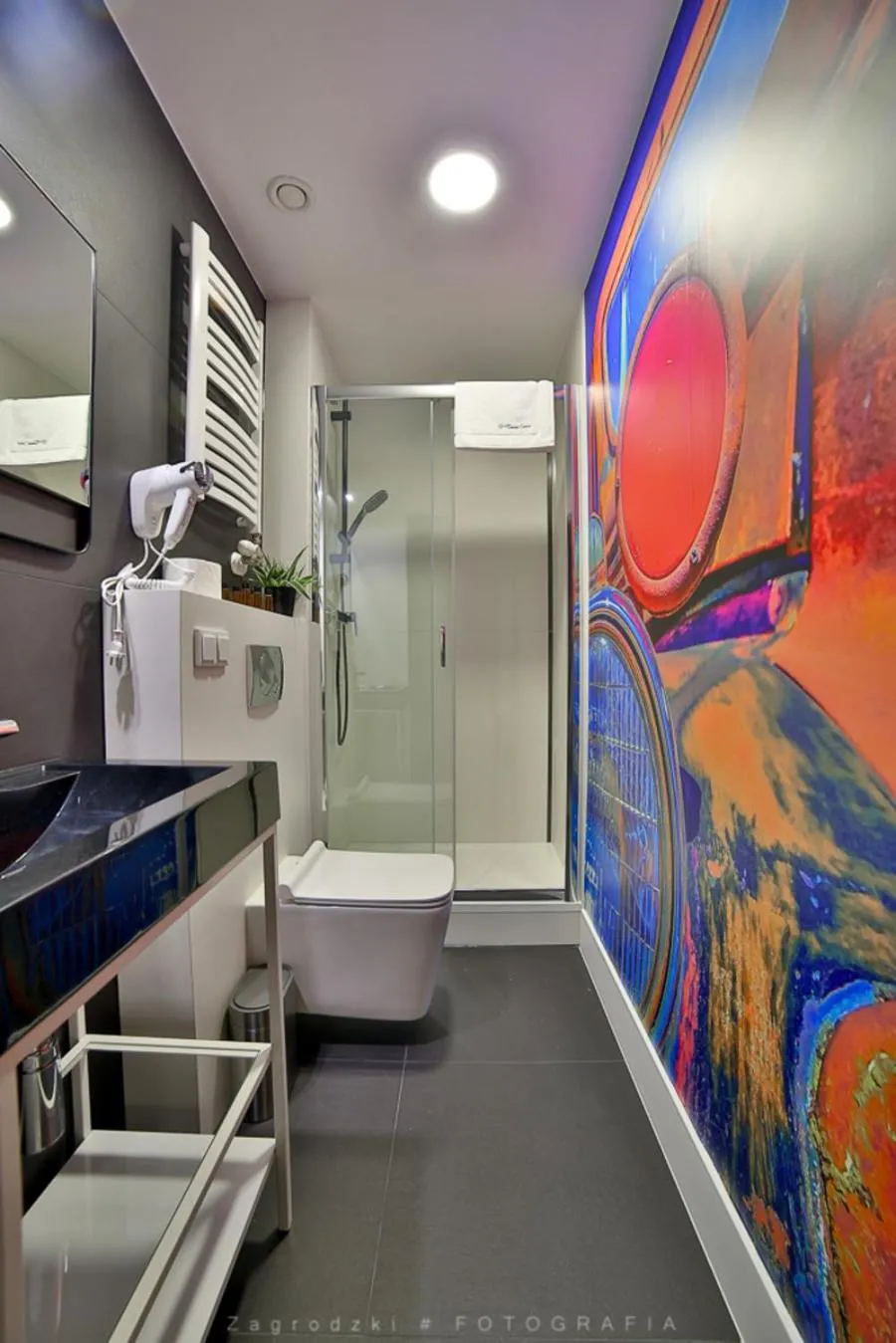 Shower in Saint Thomas Corner - by Upstairs