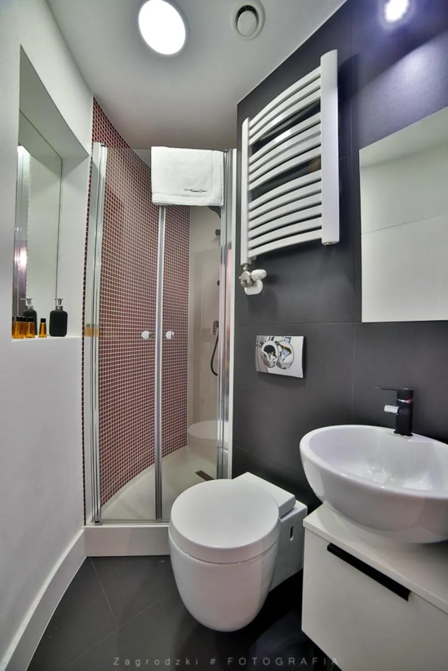 Shower in Saint Thomas Corner - by Upstairs