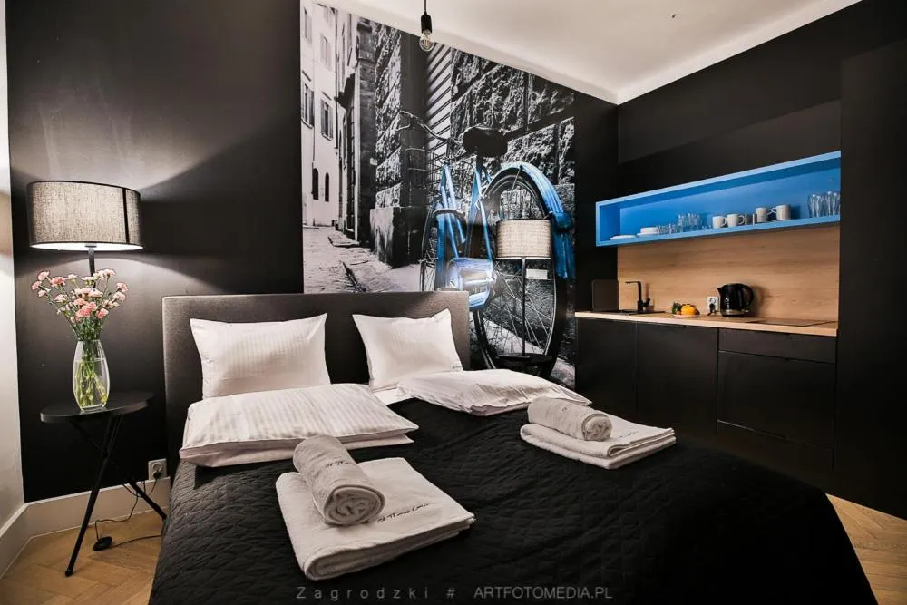 Bed in Saint Thomas Corner - by Upstairs