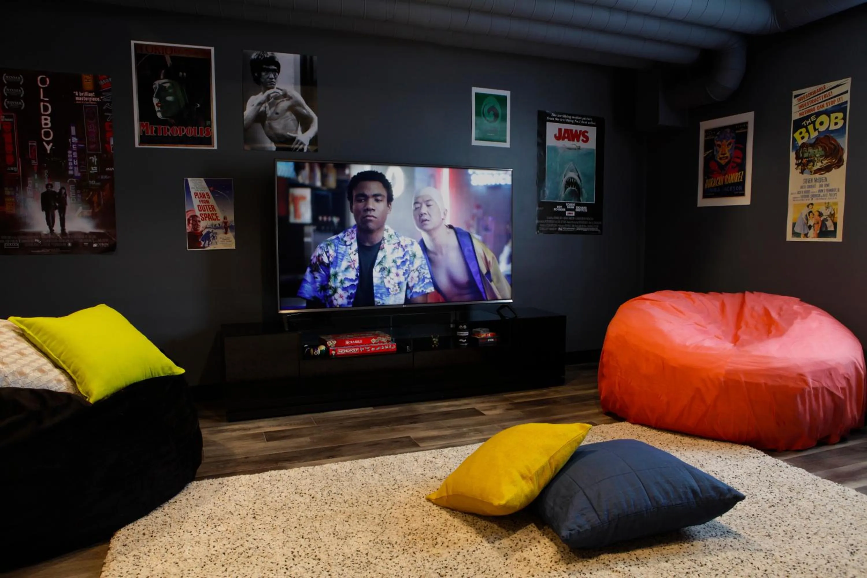 Communal lounge/ TV room in Stay Classy