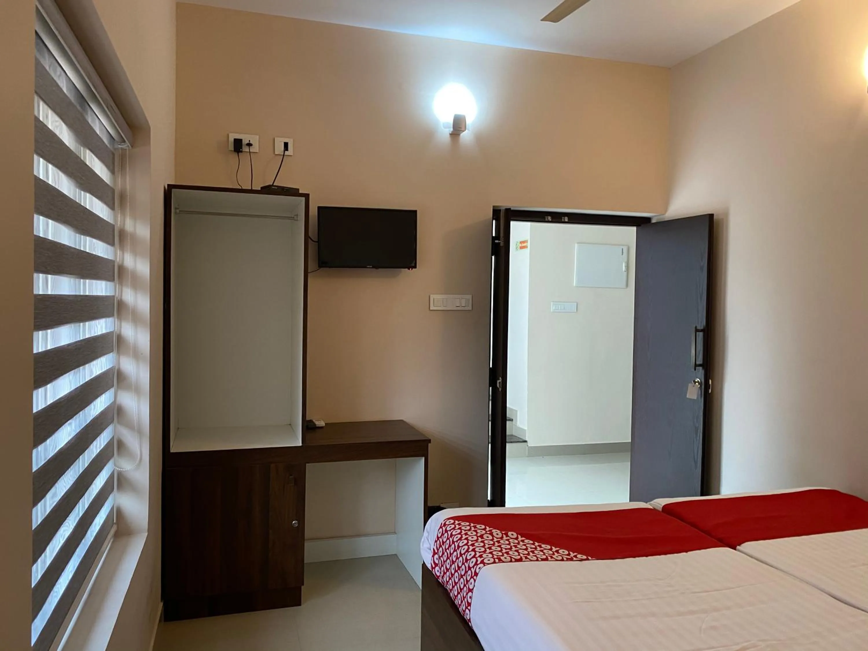 Standard Double or Twin Room - single occupancy in La Mer Inn