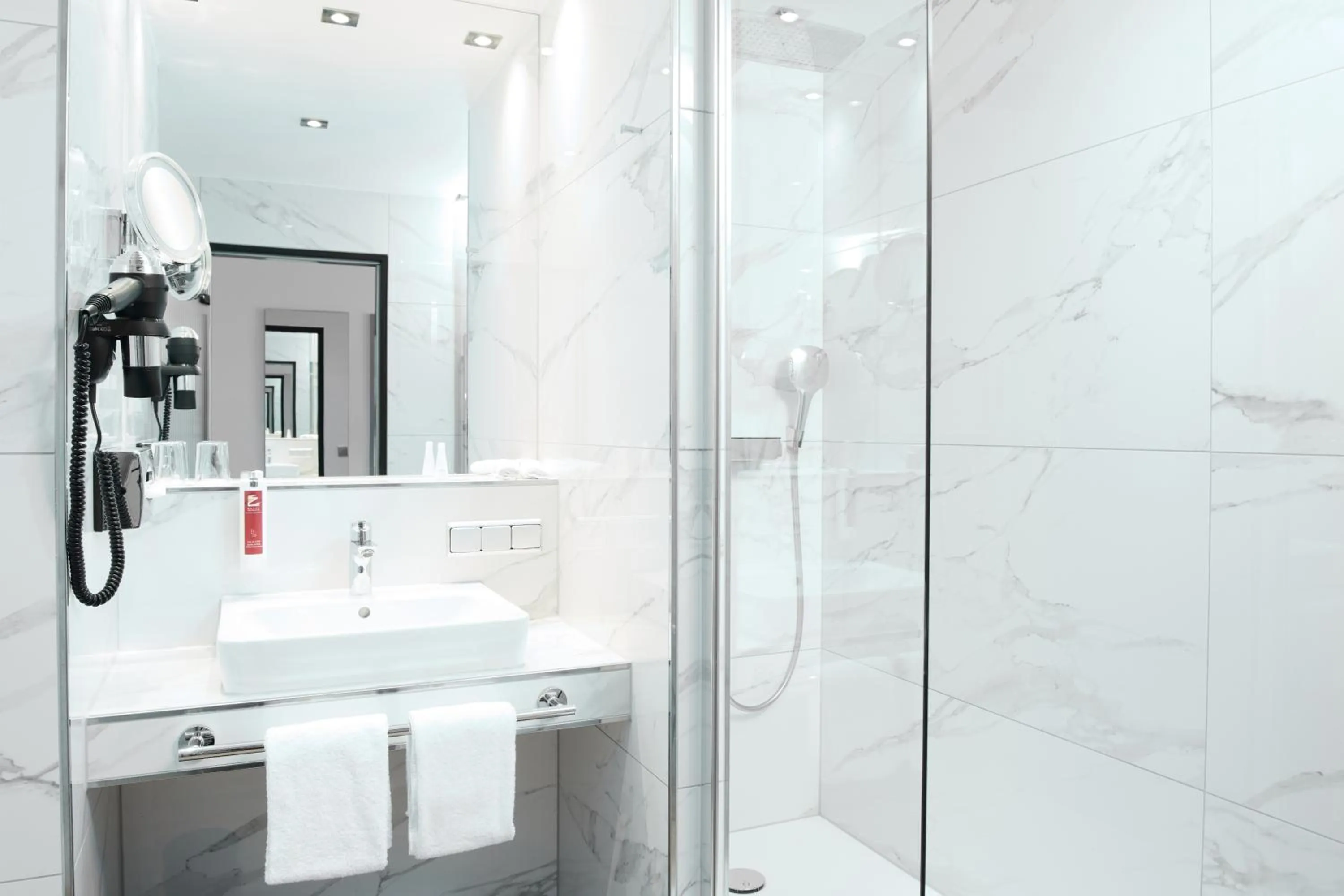 Bathroom in Hotel ESPERANTO Kongress- und Kulturzentrum Fulda