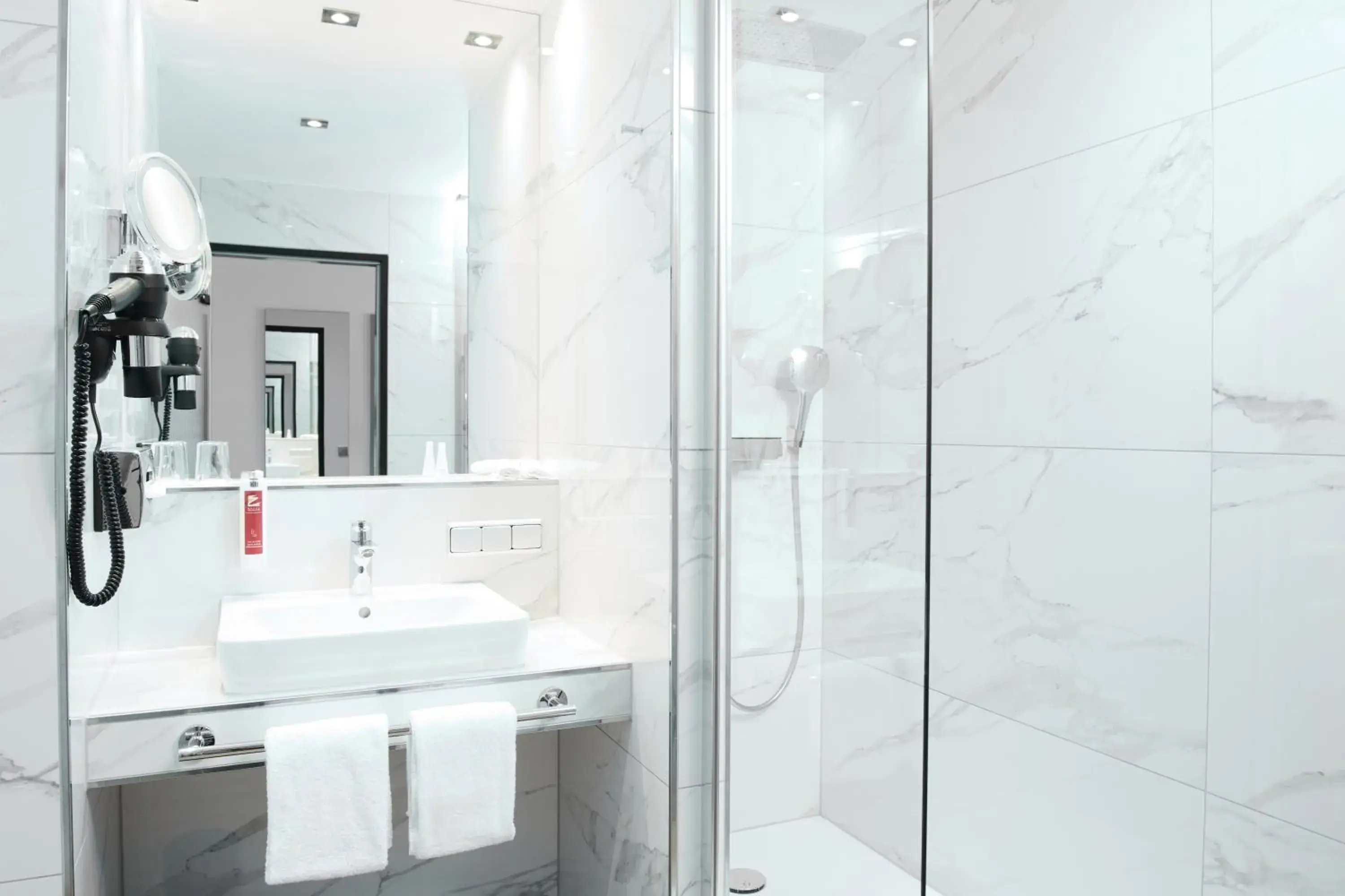 Double Room with Terrace in Hotel ESPERANTO Kongress- und Kulturzentrum Fulda Double Room with Terrace in Hotel ESPERANTO Kongress- und Kulturzentrum Fulda