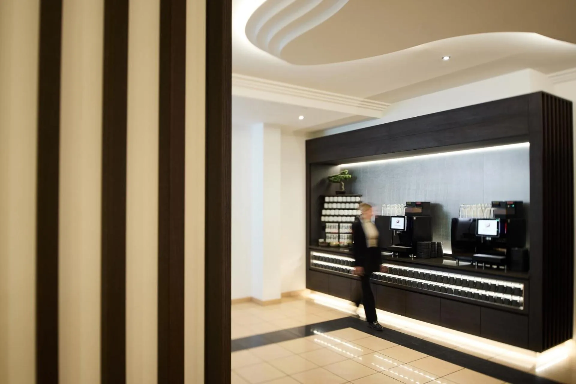 Restaurant/places to eat in Hotel ESPERANTO Kongress- und Kulturzentrum Fulda