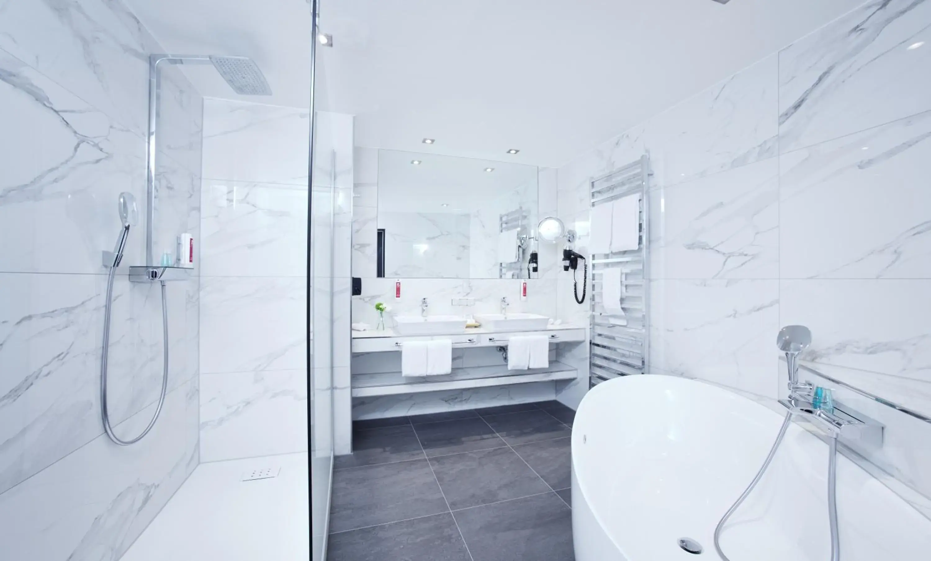 Junior Suite in Hotel ESPERANTO Kongress- und Kulturzentrum Fulda Junior Suite in Hotel ESPERANTO Kongress- und Kulturzentrum Fulda