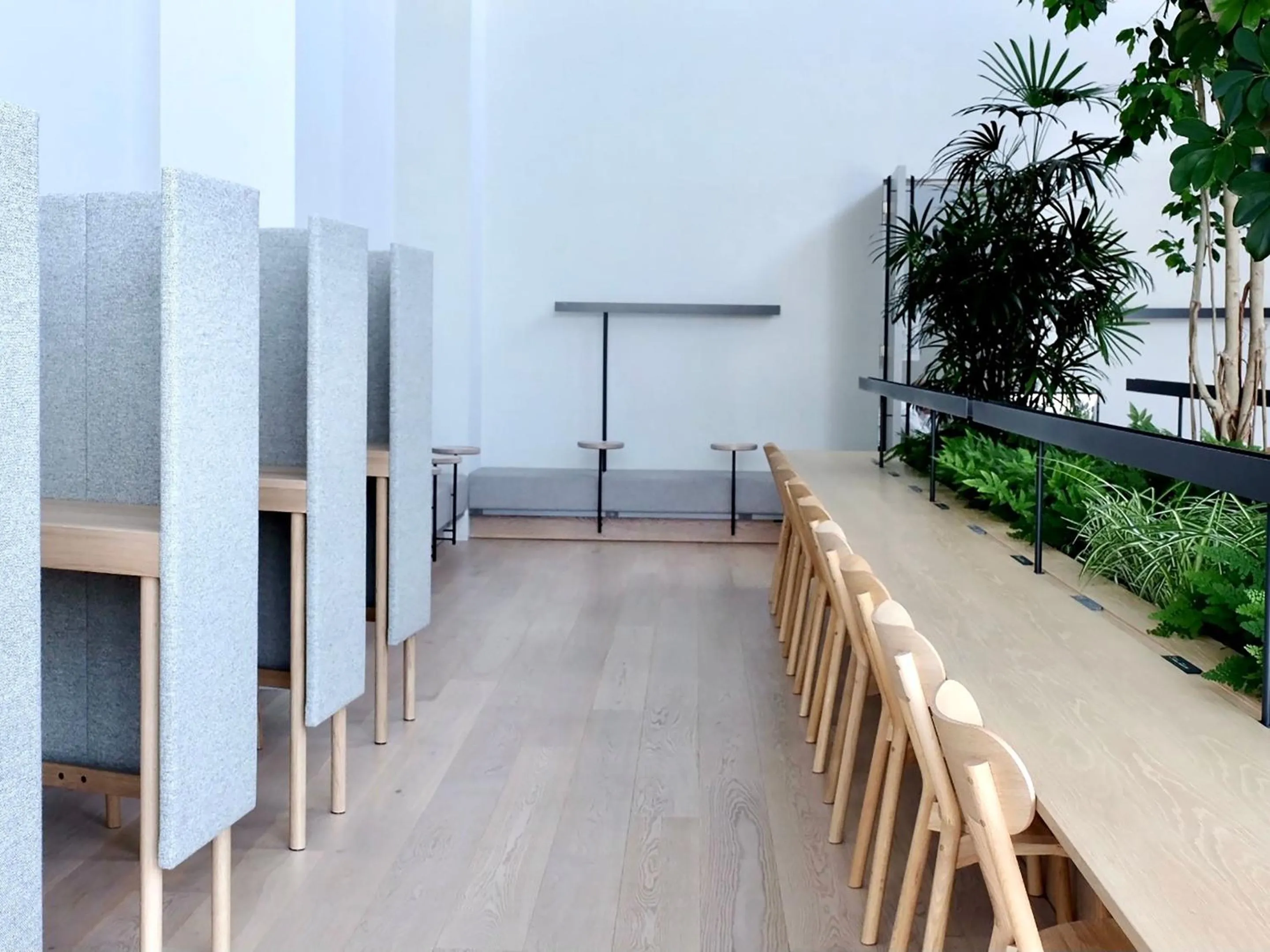 Communal lounge/ TV room in 9h nine hours Hakata station