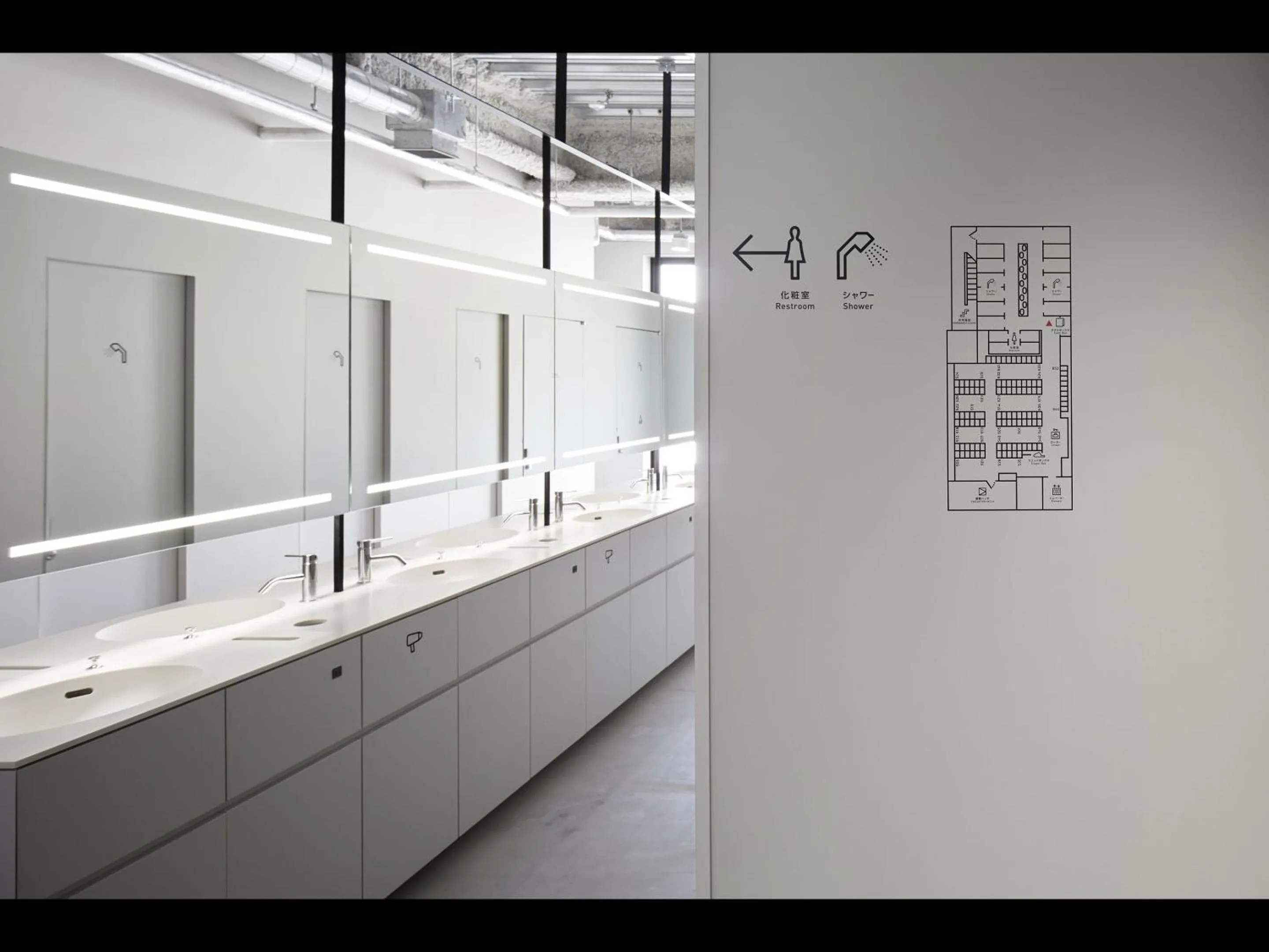 Other in 9h nine hours Hakata station