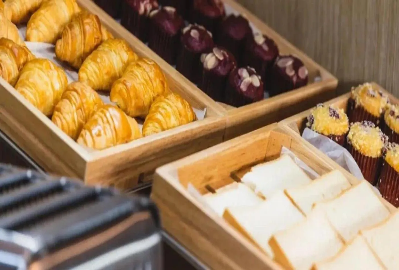 Buffet breakfast in Paco Hotel Jinfeng Metro Guangzhou