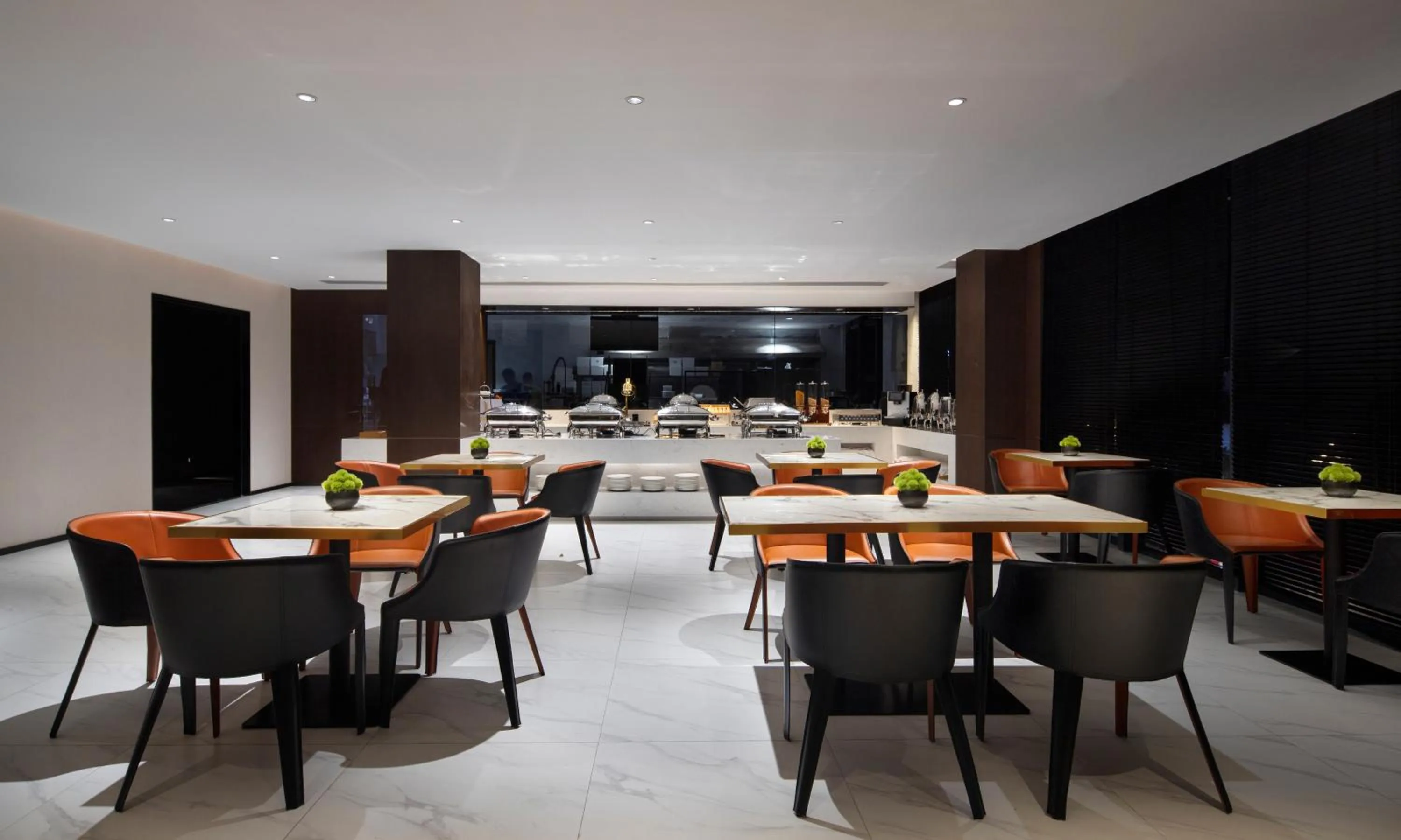 Restaurant/places to eat in Paco Hotel Jinfeng Metro Guangzhou