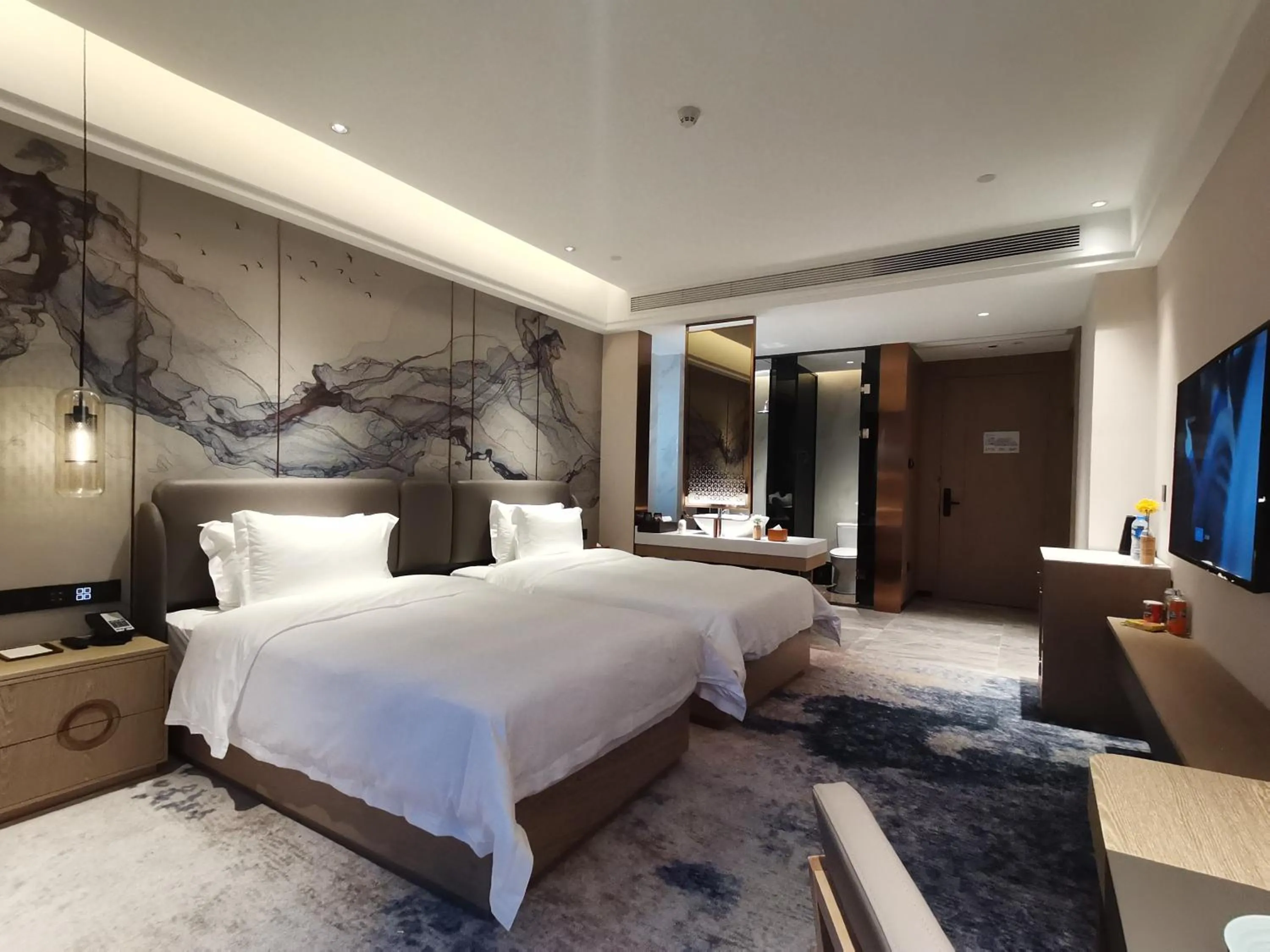 Photo of the whole room, Bed in Paco Hotel Jinfeng Metro Guangzhou
