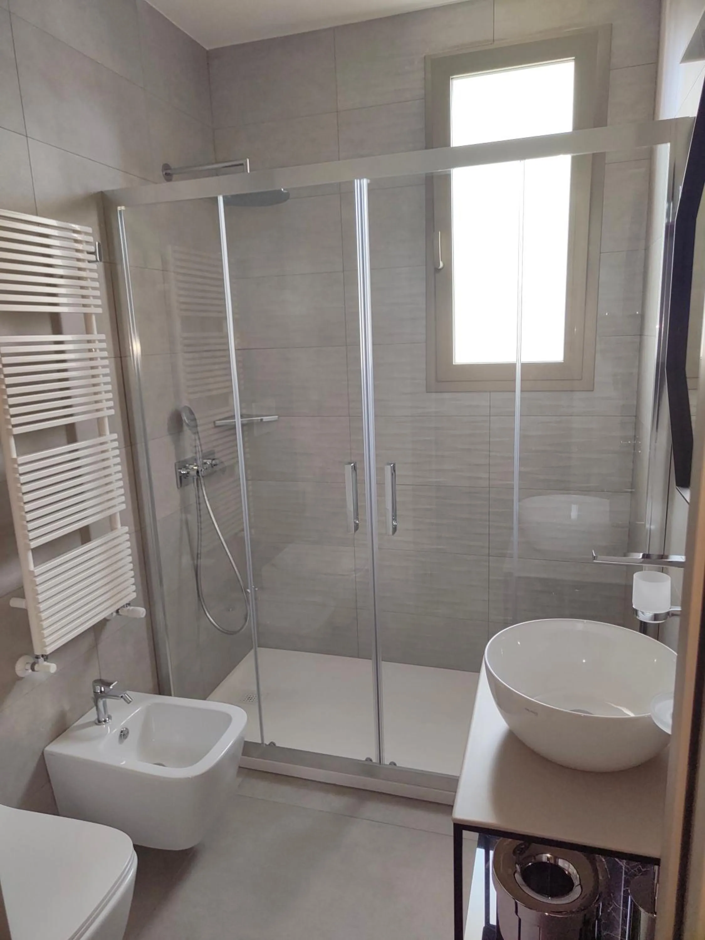 Shower in 10 Catalani Rooms